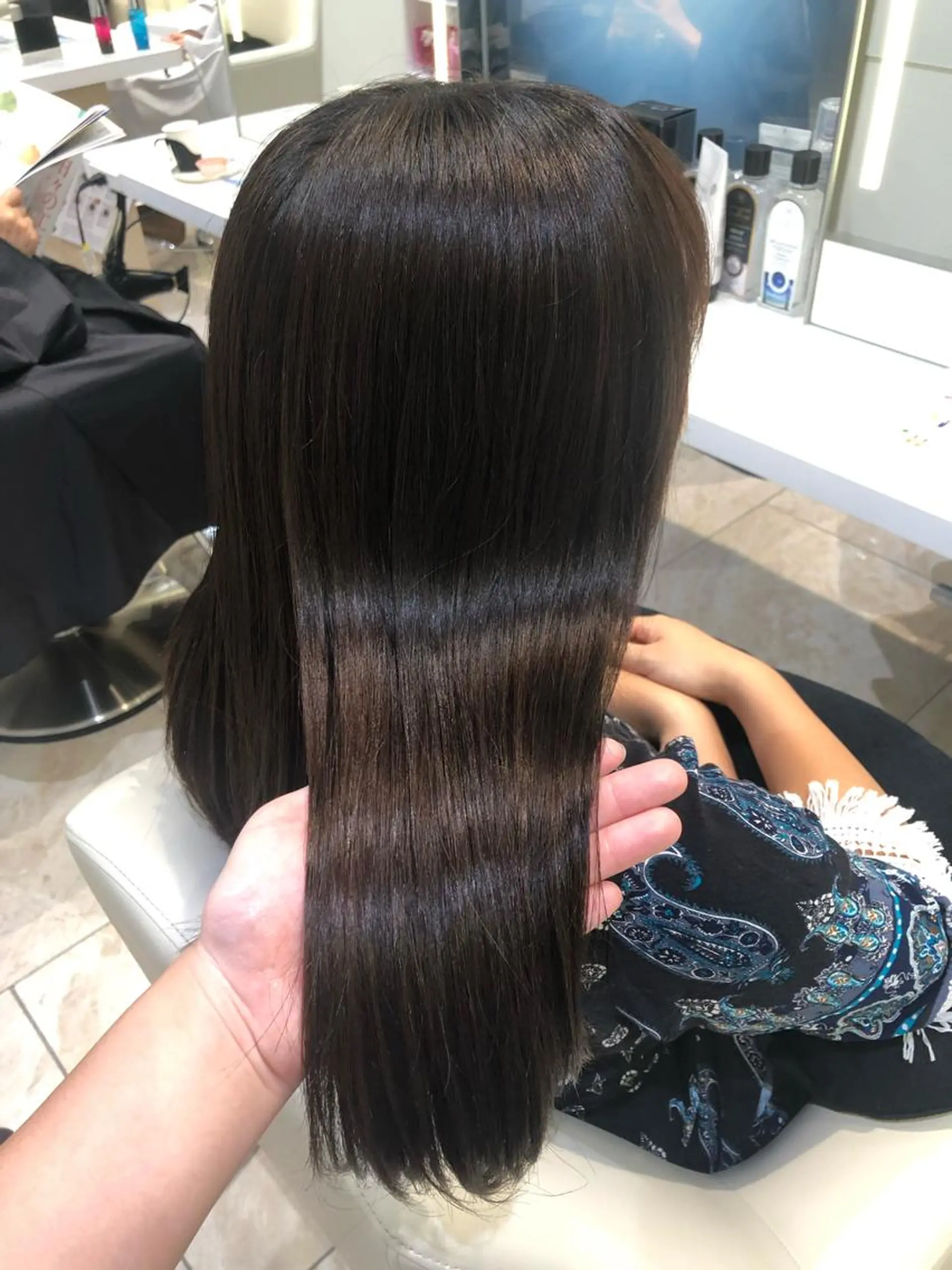 ロング カット 縮毛矯正 トリートメント ナチュラル艶カラー 🤎maoのヘアスタイル