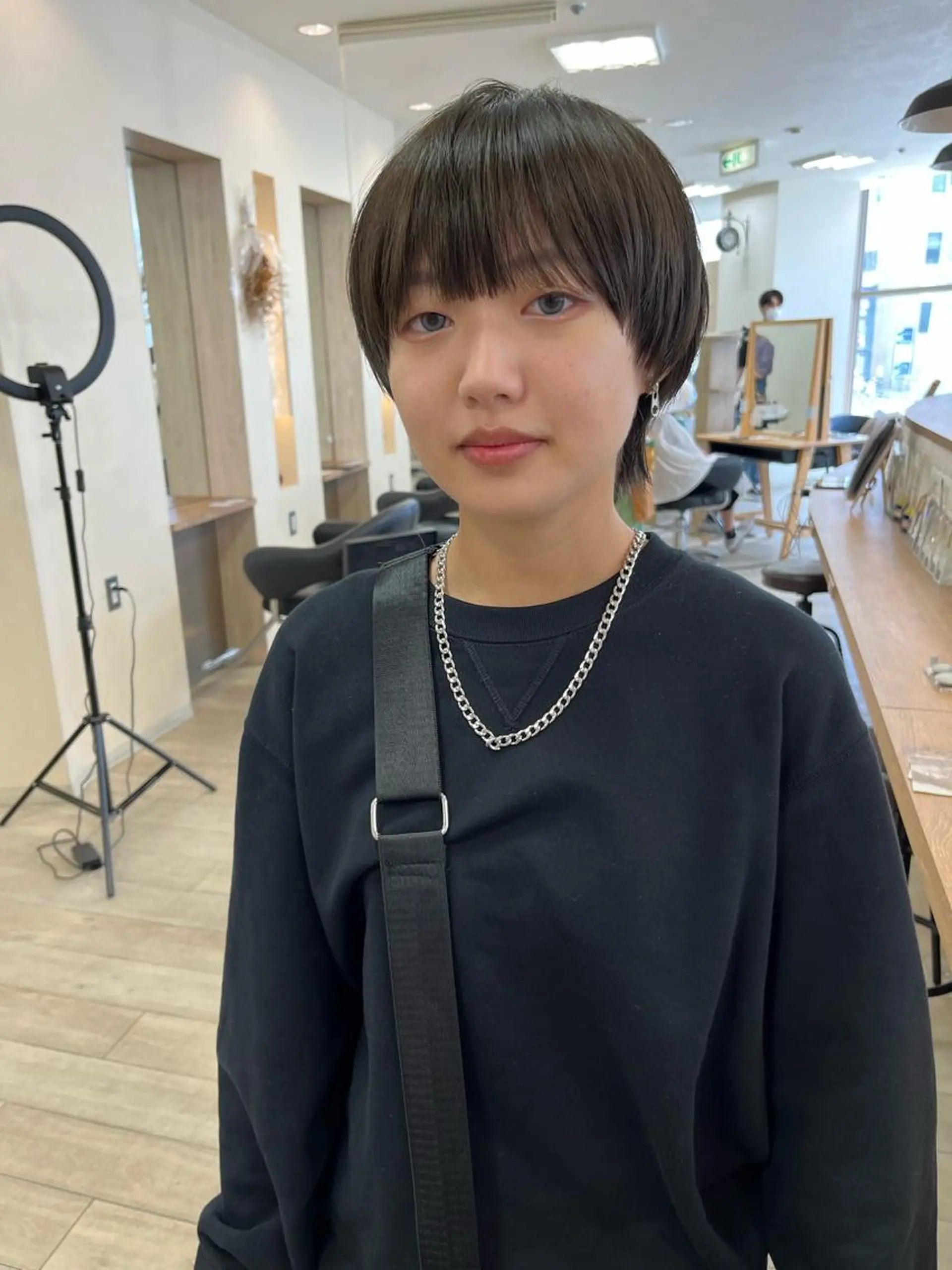 ショート 切りっぱなしボブ ショートボブ ハンサムショート ボブ ショートヘア カット 朝がちょっと楽しくな るshort･bobのヘアスタイル