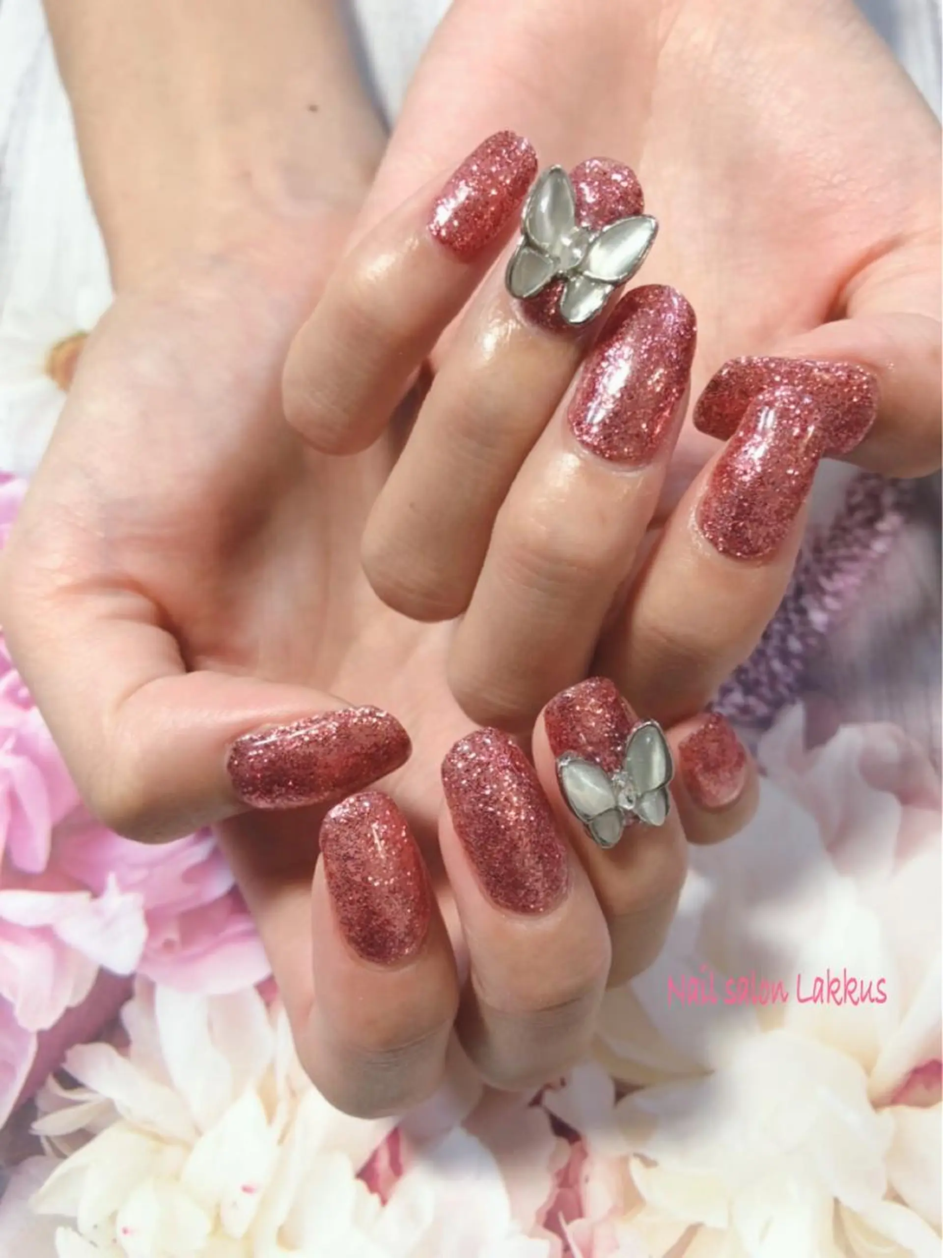 ネイル Lakkus T－CHIのネイルデザイン