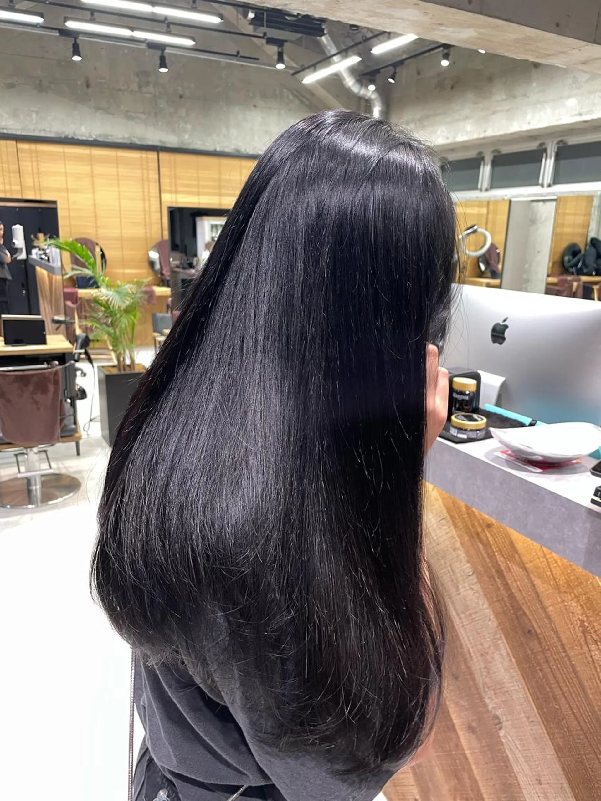 ロング 🫧ハイライトカラー 🫧 𝓜𝓘𝓤のヘアスタイル