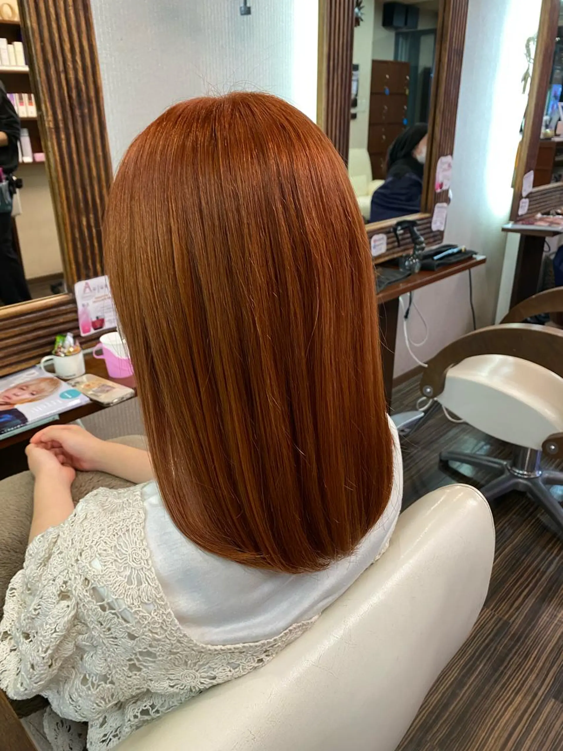 ミディアム カラー ヘアアレンジ ヘアカラー トリートメント 加藤 瑠美のヘアスタイル