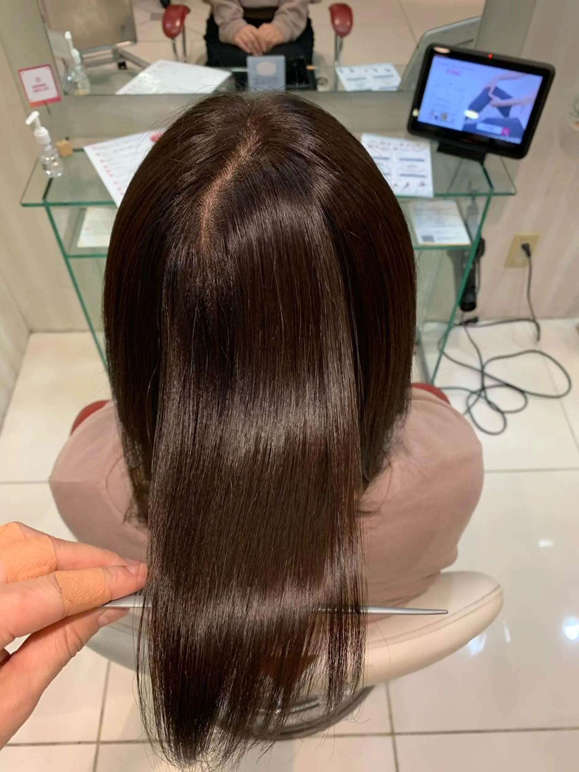 セミロング カット 縮毛矯正 トリートメント 縮毛矯正/パーマ EARTH岐阜/髙橋のヘアスタイル