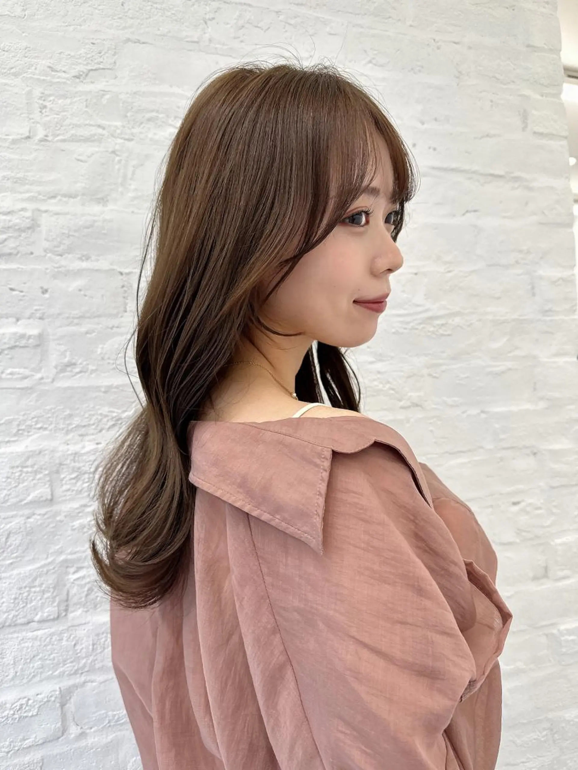 セミロング カラー ベージュカラー ブラウンカラー ブラウンベージュ くびれヘア 顔周りカット カット ヘアカラー トリートメント 顔周り/くびれヘア 韓国ヘア💕風間るなのヘアスタイル