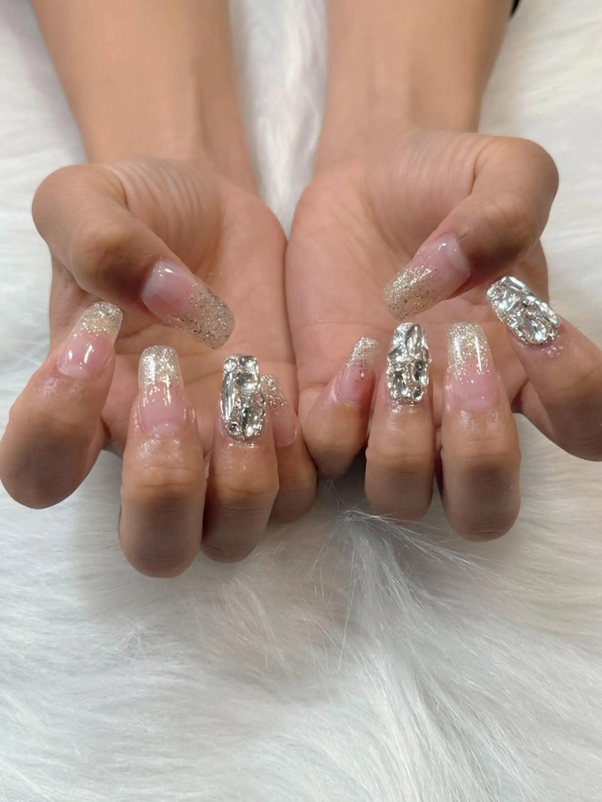 ネイル アートネイル キラキラネイル ハンドネイル E nail ネイリストのネイルデザイン