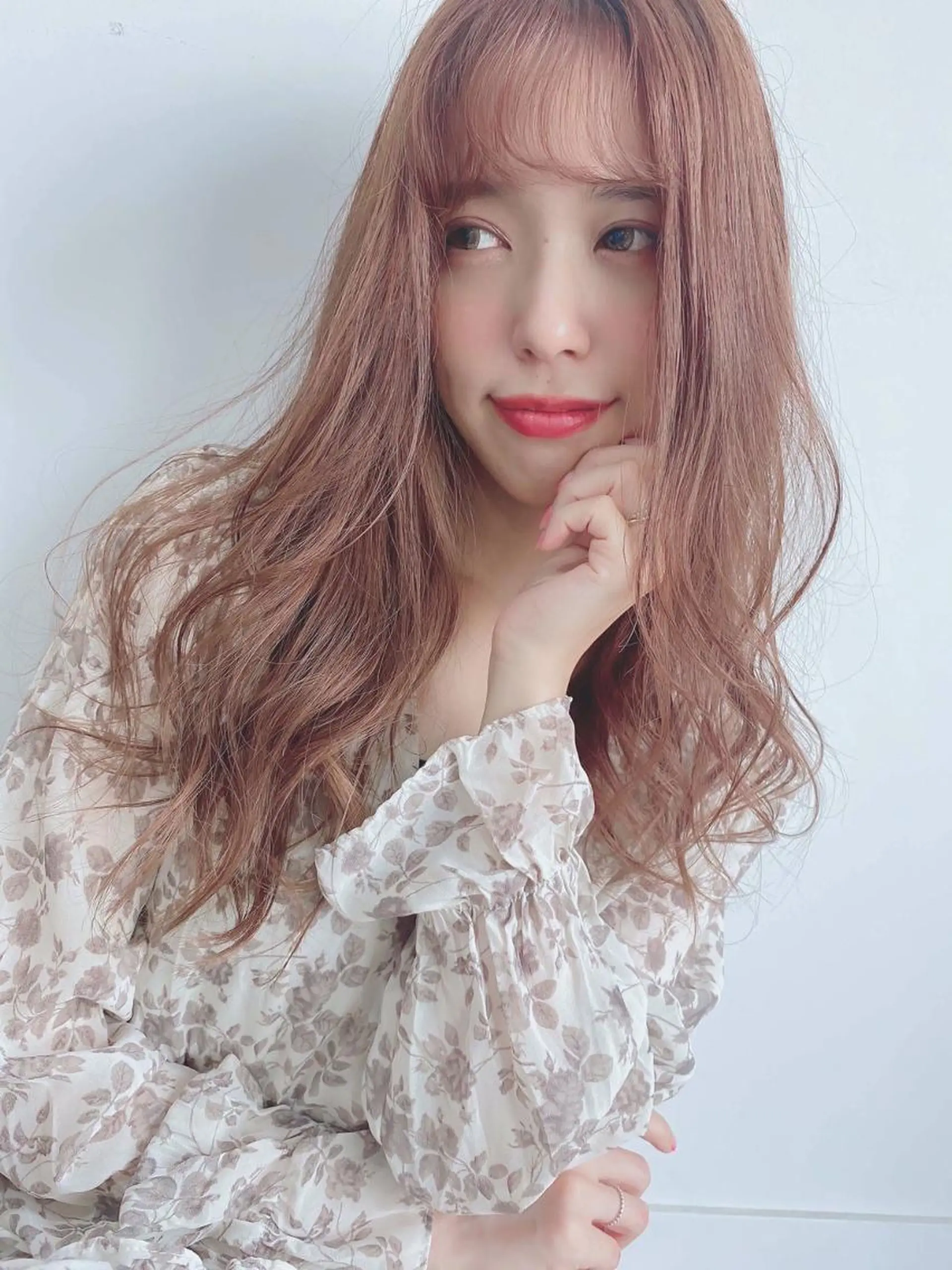 ロング カラー 透明感カラー イルミナカラー 似合わせカット 小顔カット トリートメント ⭐️迫田 ゆう⭐️のヘアスタイル