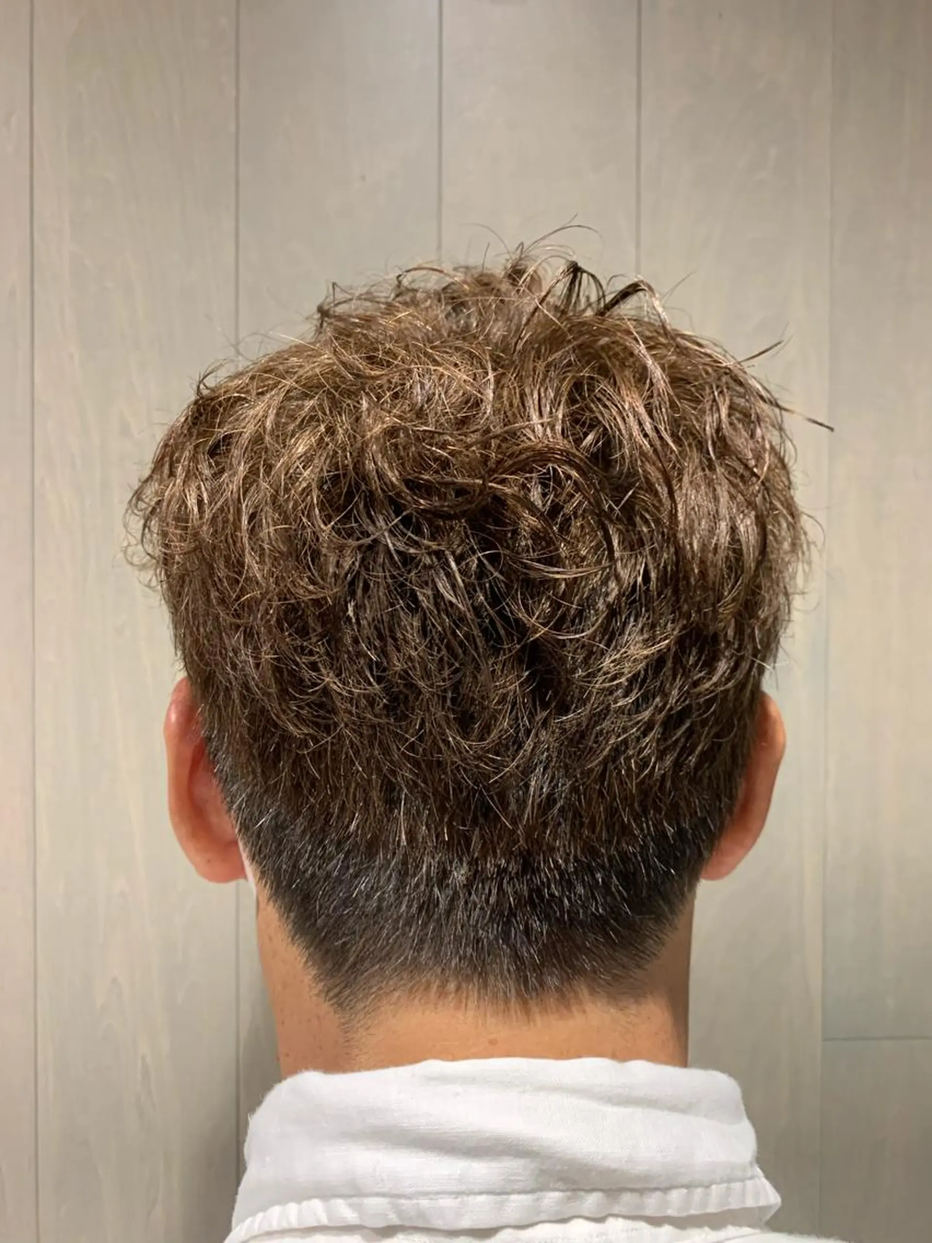 メンズ 糟谷 慈英のヘアスタイル