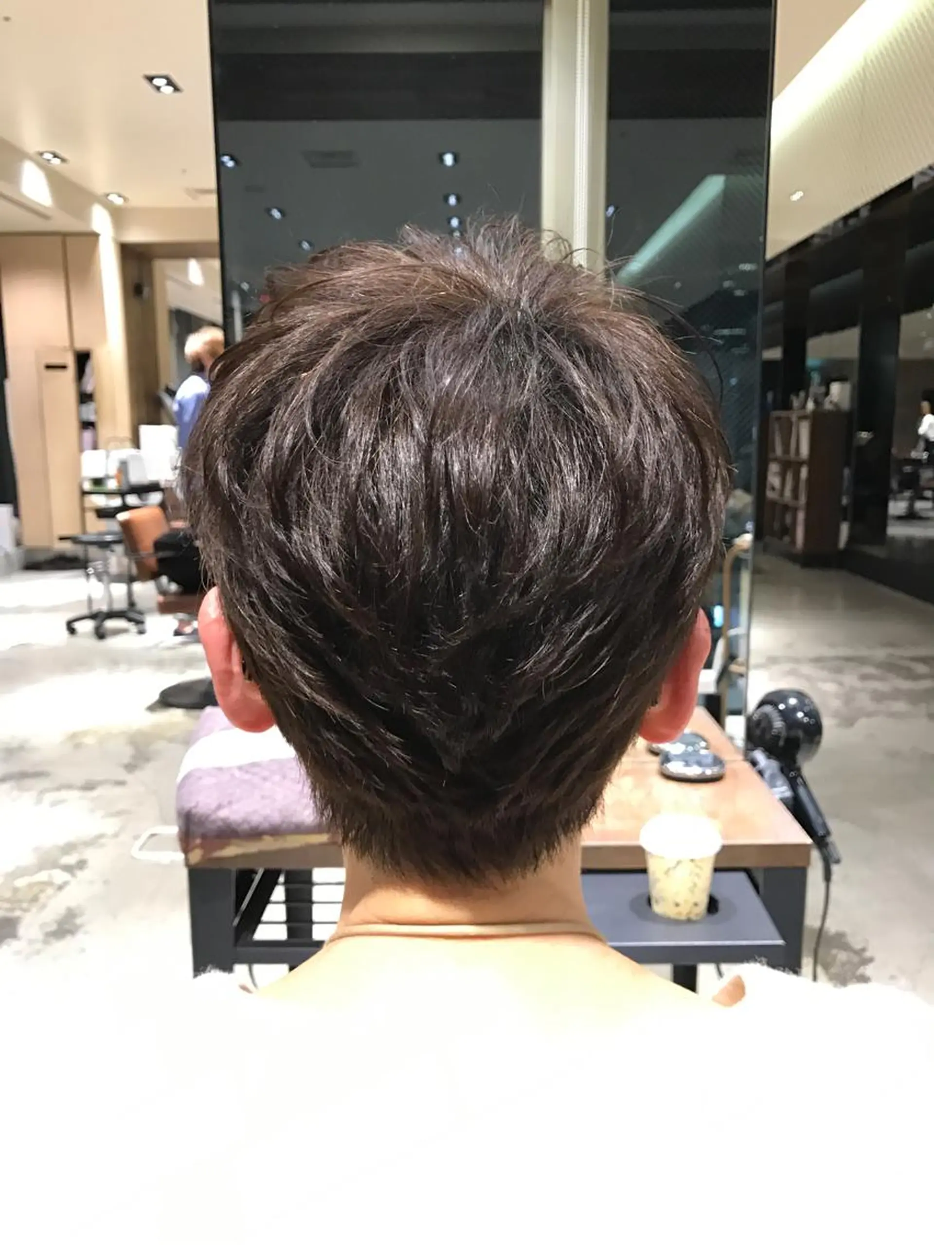 ショート 韓国レイヤー×透明感 髪質改善　武田涼のヘアスタイル
