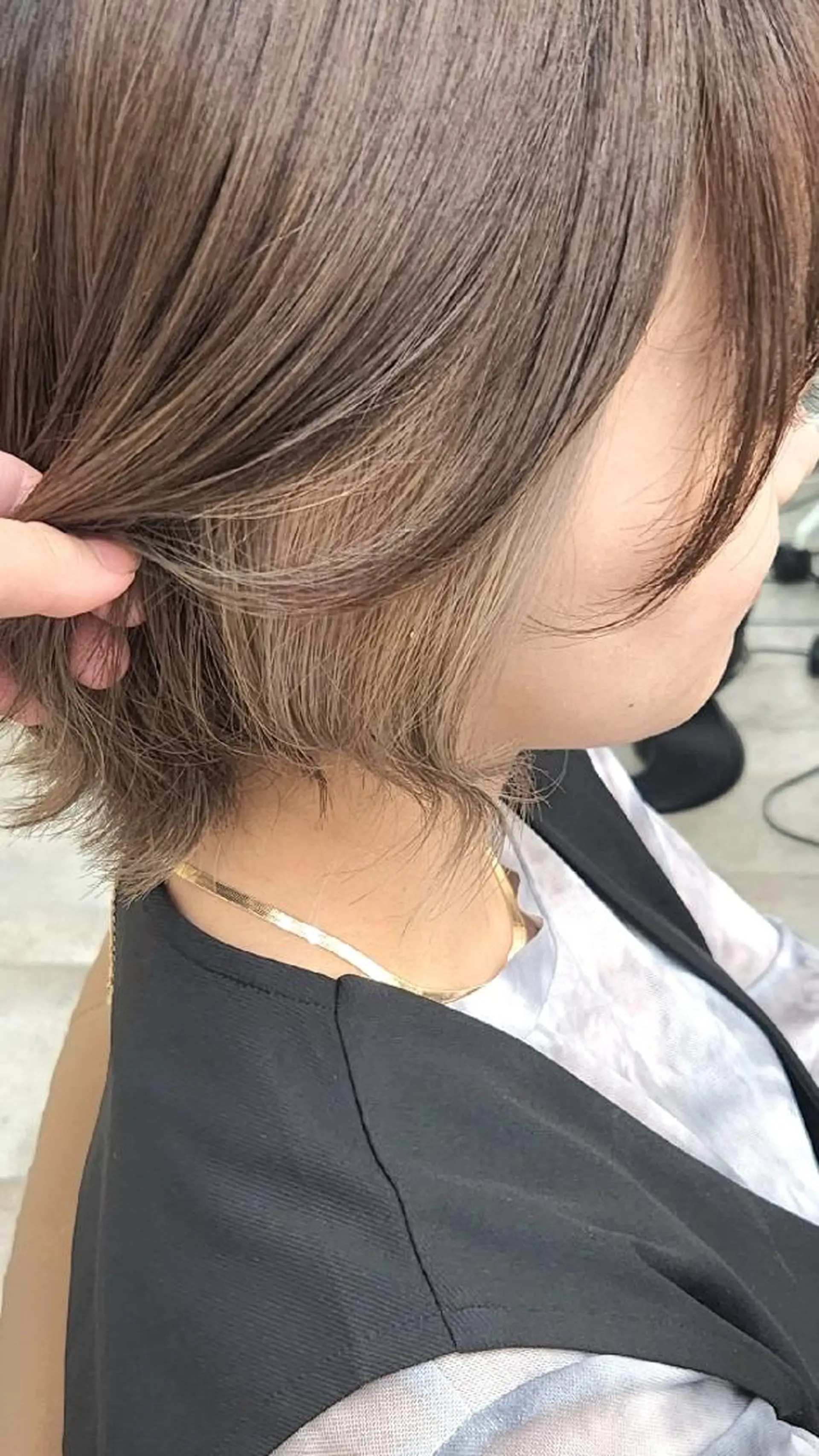 ショート カラー イヤリングカラー 🌟あかり🌟 #Sign hairのヘアスタイル