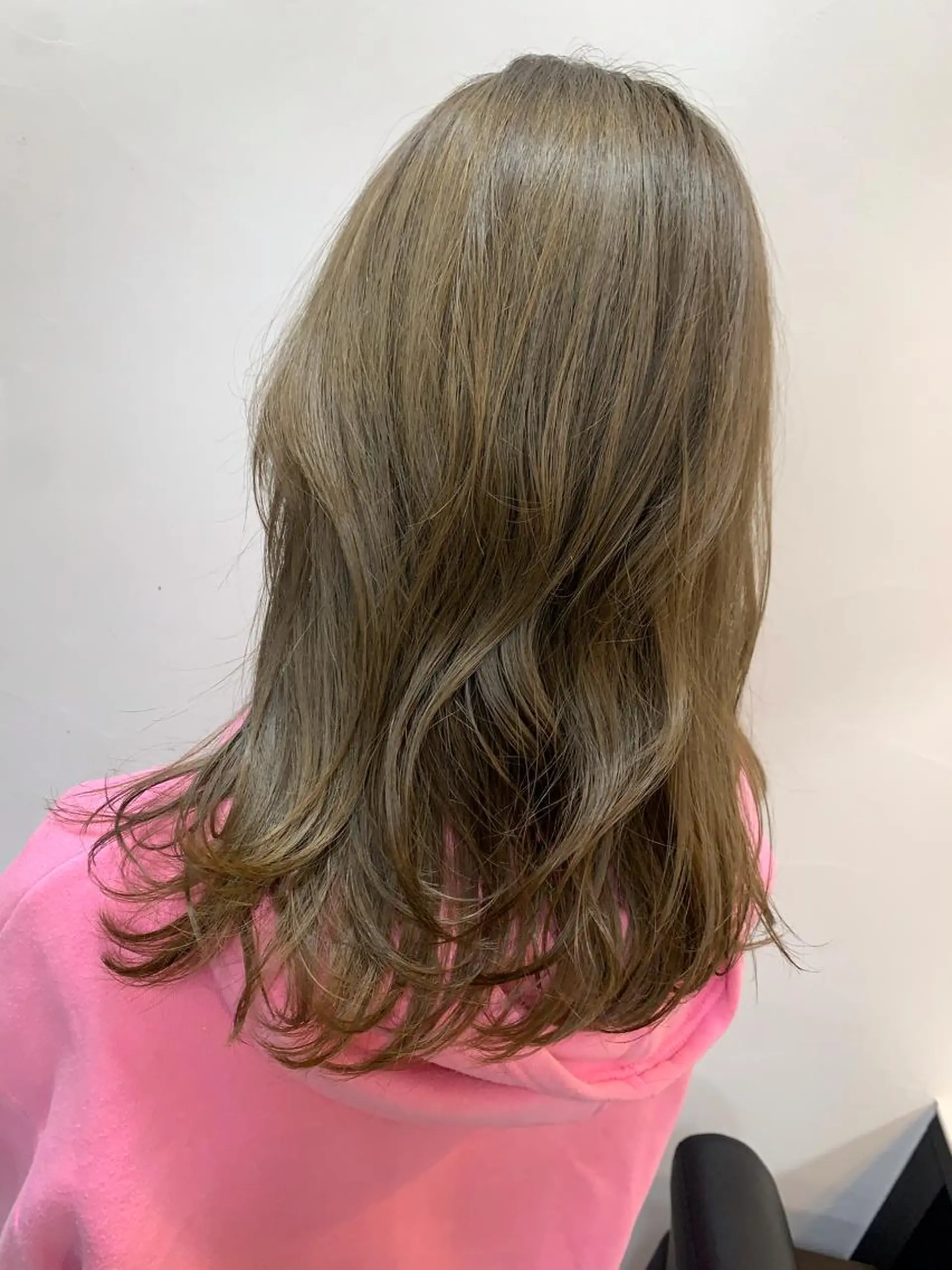 ロング カラー 透明感カラー グレージュ カット ヘアカラー トリートメント ヘアセット 🌼杉田 胡桃🌼のヘアスタイル