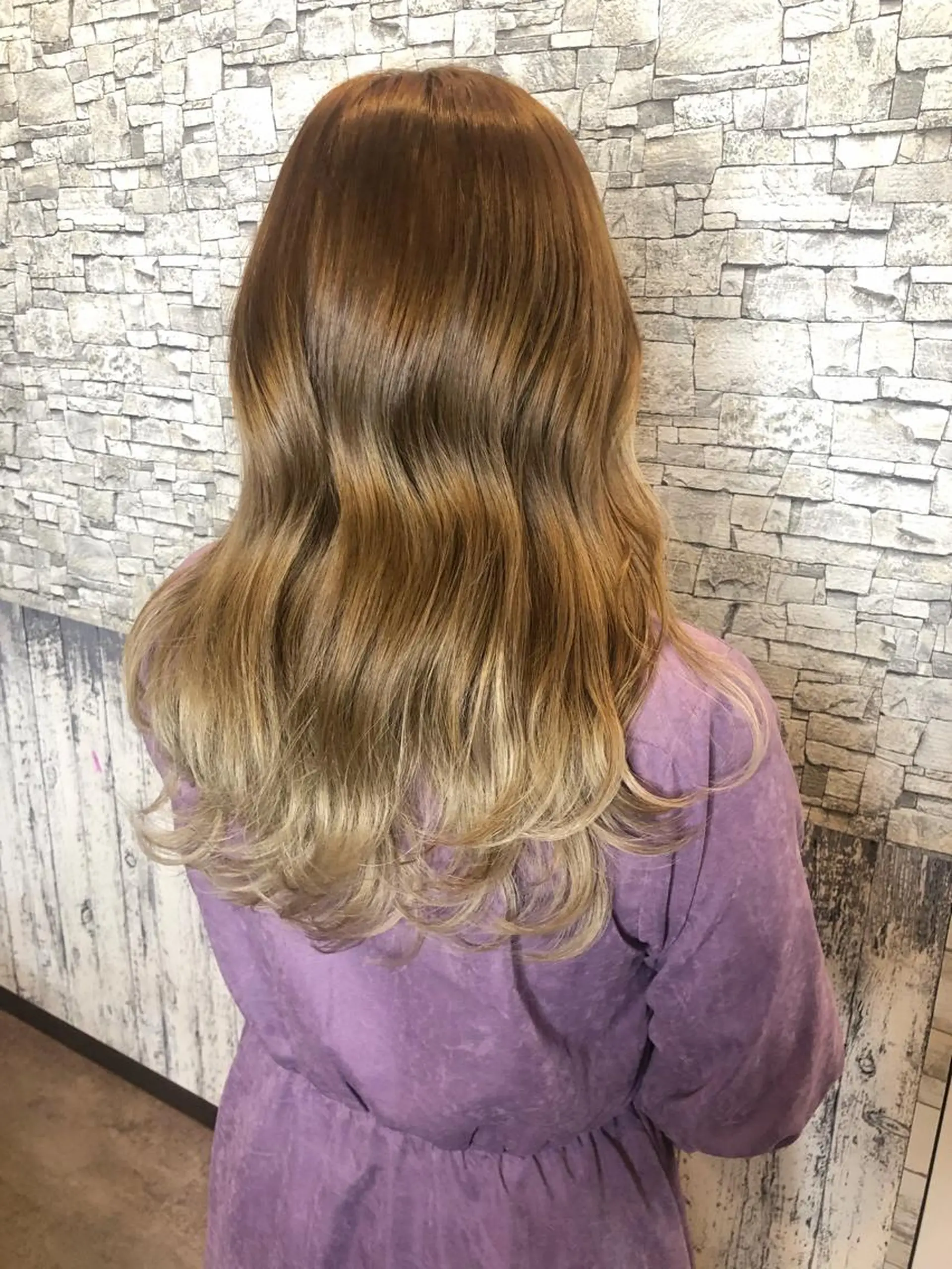 ロング L'wis所属・🪄🫧ハイトーン/ 乙津茜🐰L'wisのヘアスタイル