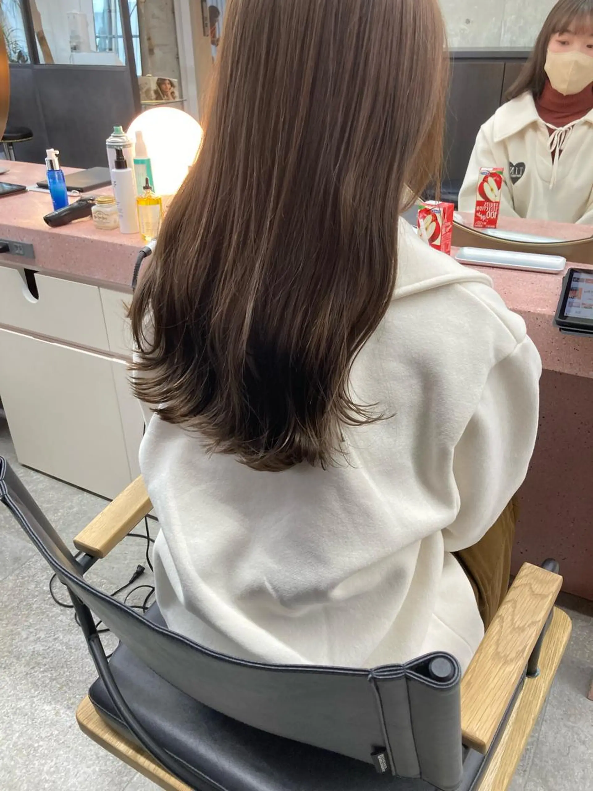 セミロング カラー ベージュカラー 透明感カラー オリーブベージュ カット ヘアカラー 小木曽智美 /ボブ/ショートのヘアスタイル