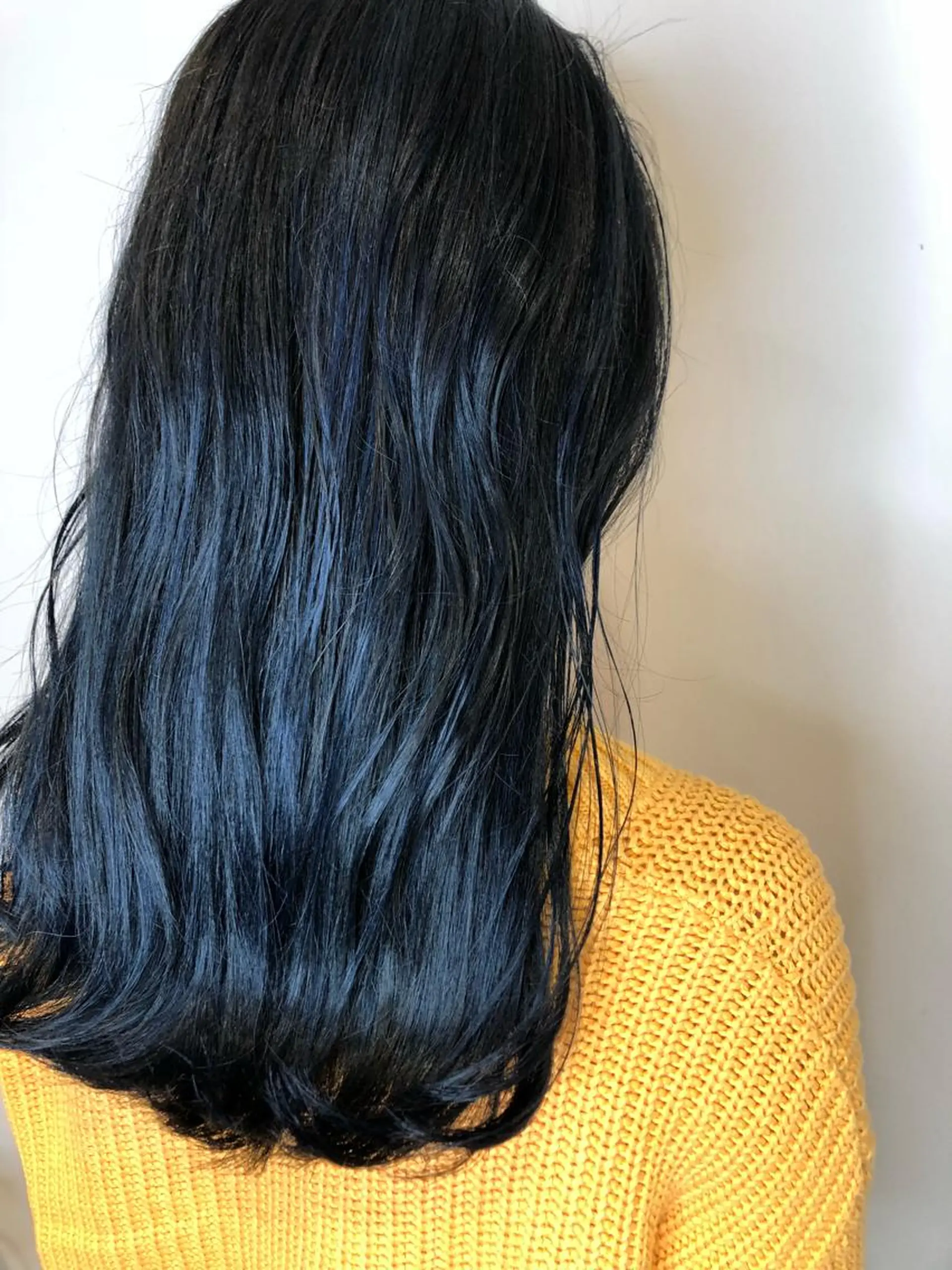 セミロング カラー ヘアアレンジ ハイライトカラー ネイビーカラー ハイライト 髪質改善 MAKIのヘアスタイル
