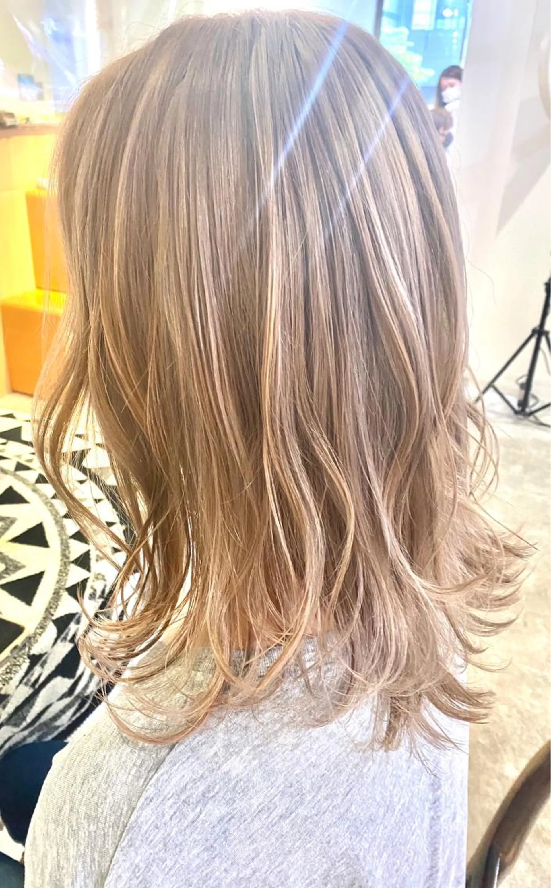 カラー 仲丸 茜のヘアスタイル