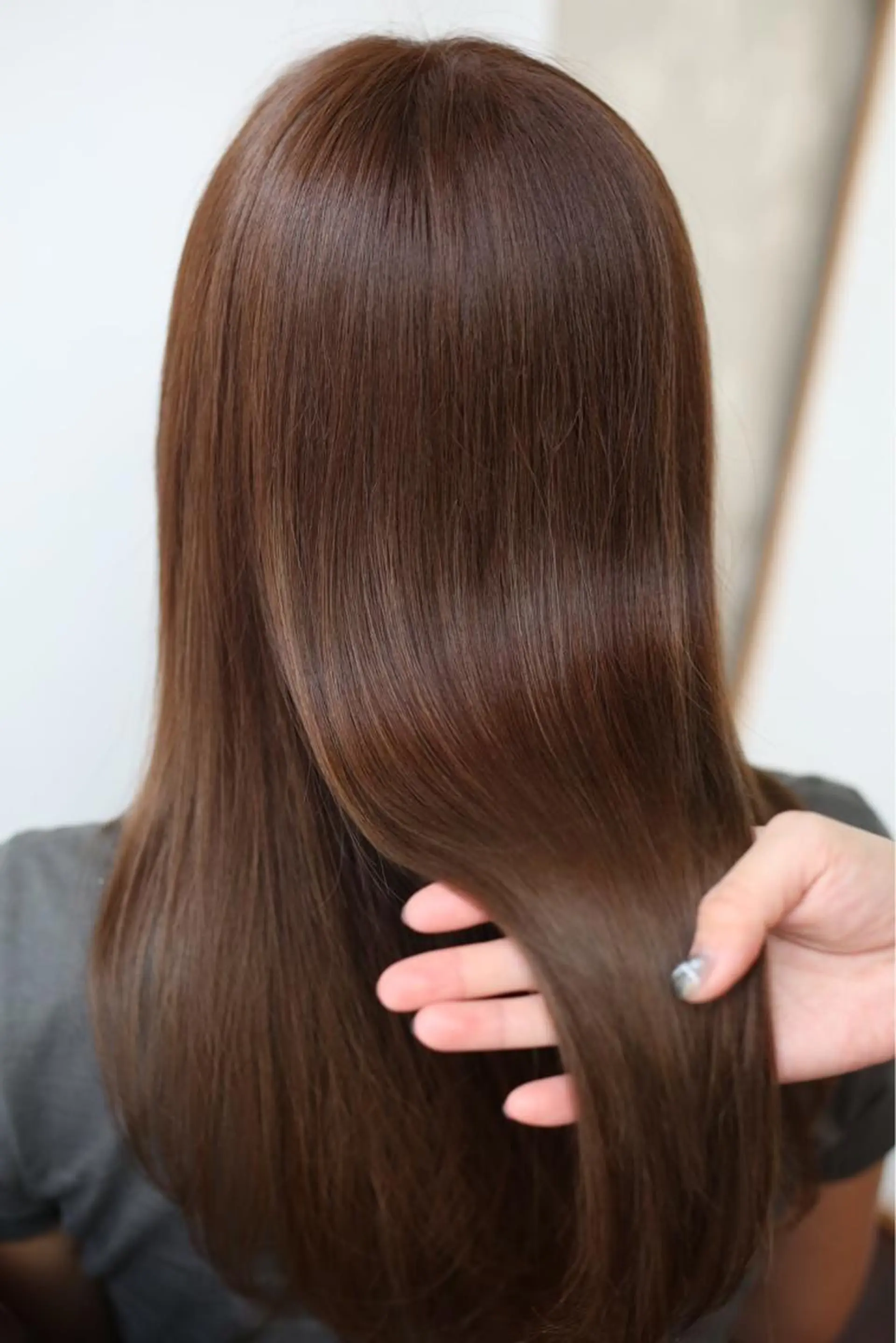 ロング 縮毛矯正 縮毛矯正 トリートメント 西川 仁のヘアスタイル