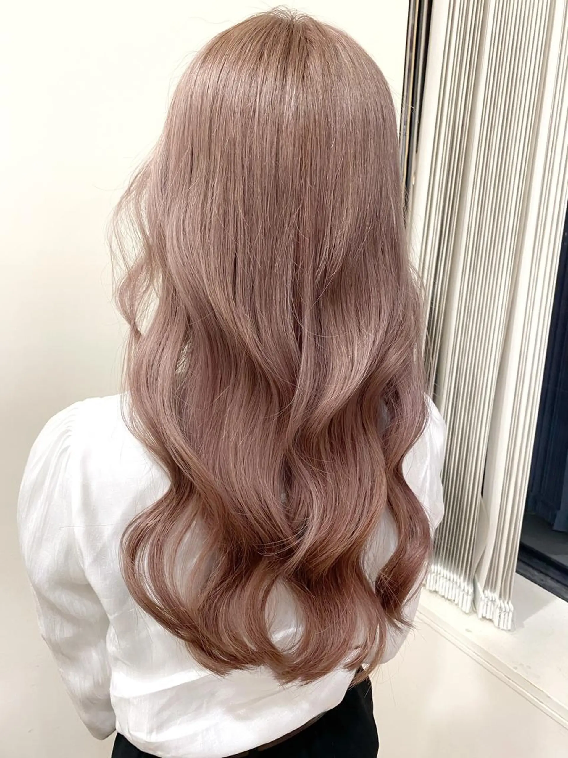 ロング カラー ヘアカラー トリートメント 服部 樹季のヘアスタイル