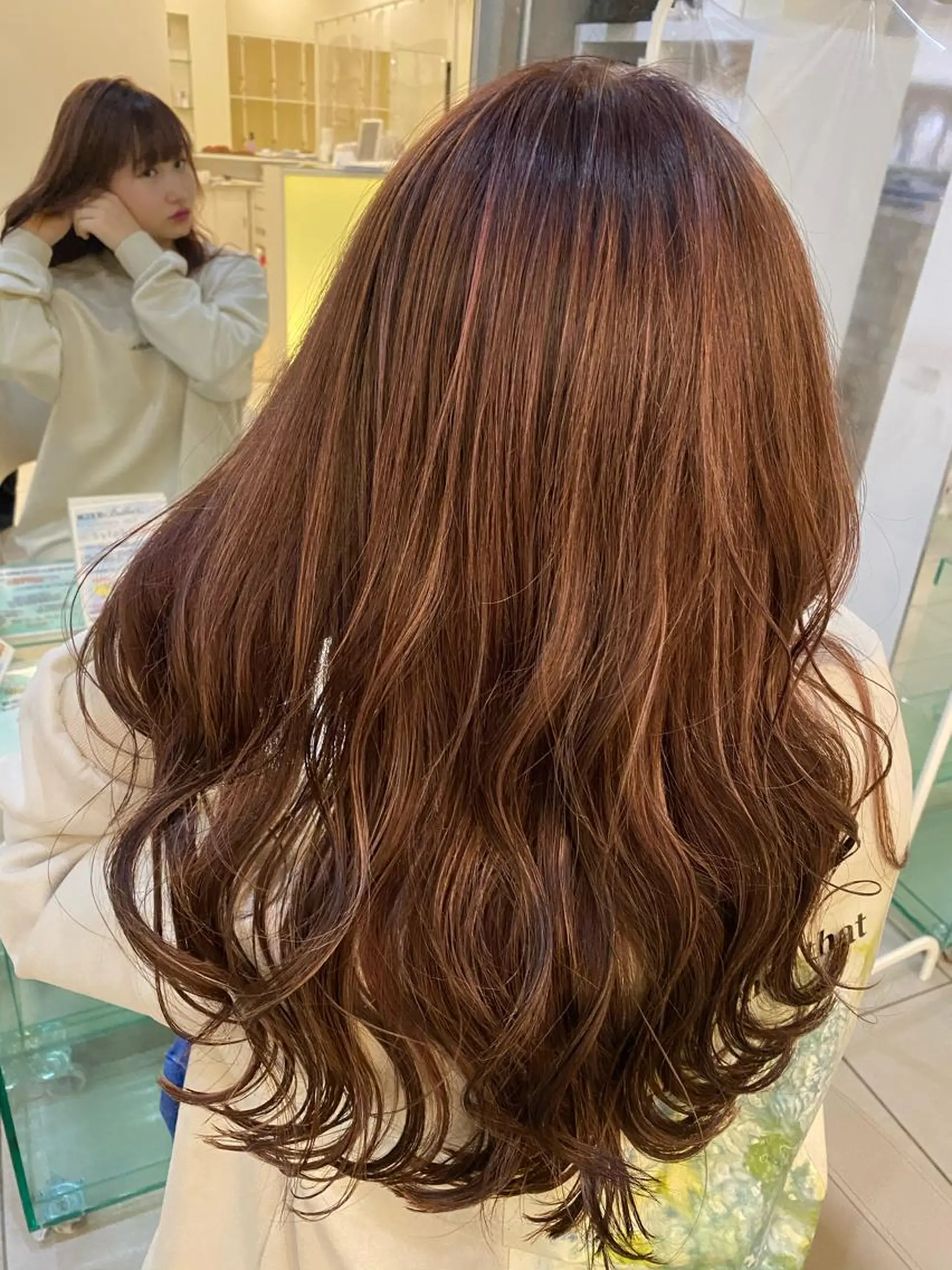 ロング ハイライト ヘアカラー トリートメント ジェニファー ✂︎TOMOKI✂︎のヘアスタイル