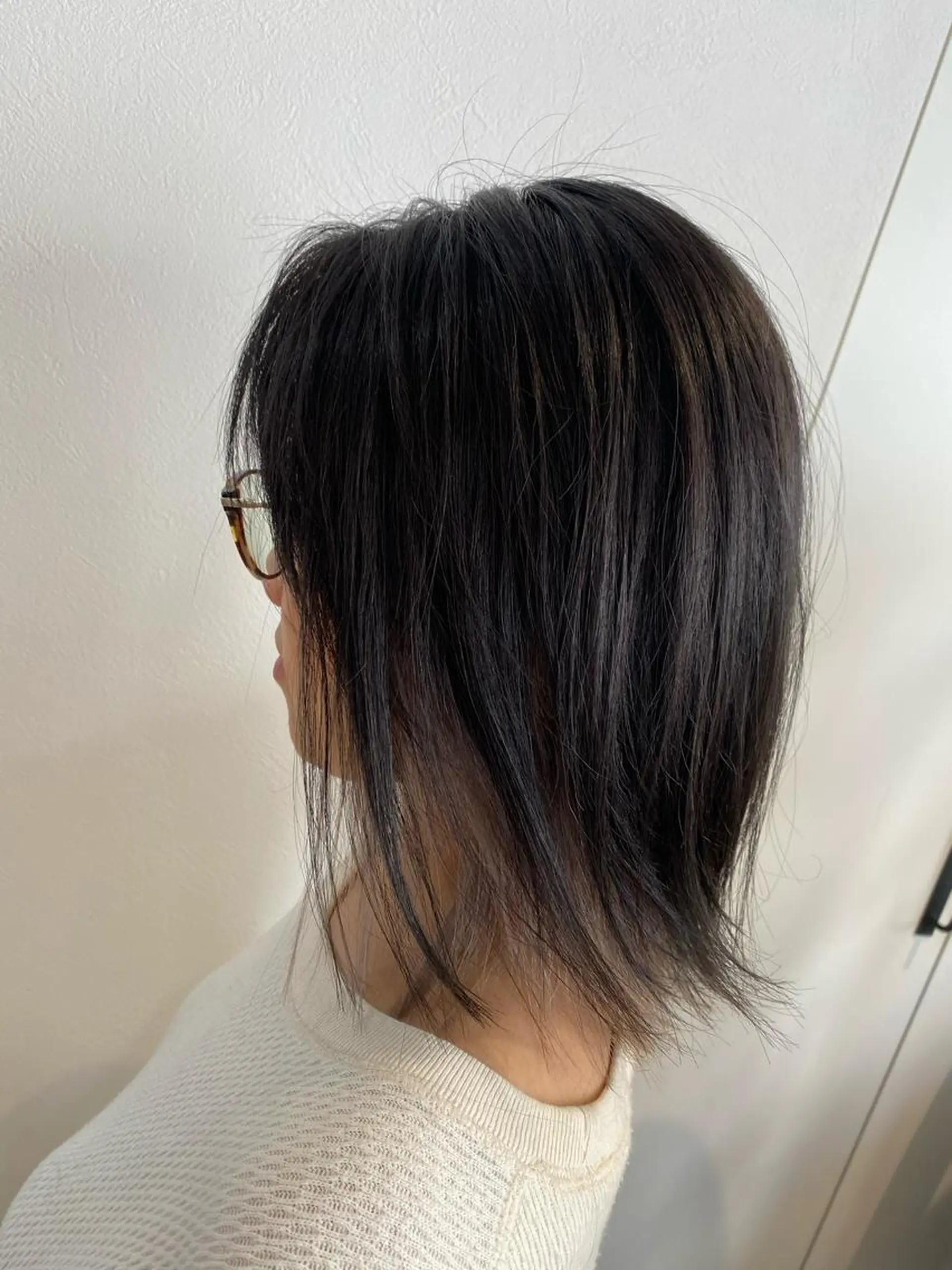 ミディアム カラー ダブルカラー イヤリングカラー インナーカラー ヘアカラー トリートメント Kazu .Kのヘアスタイル