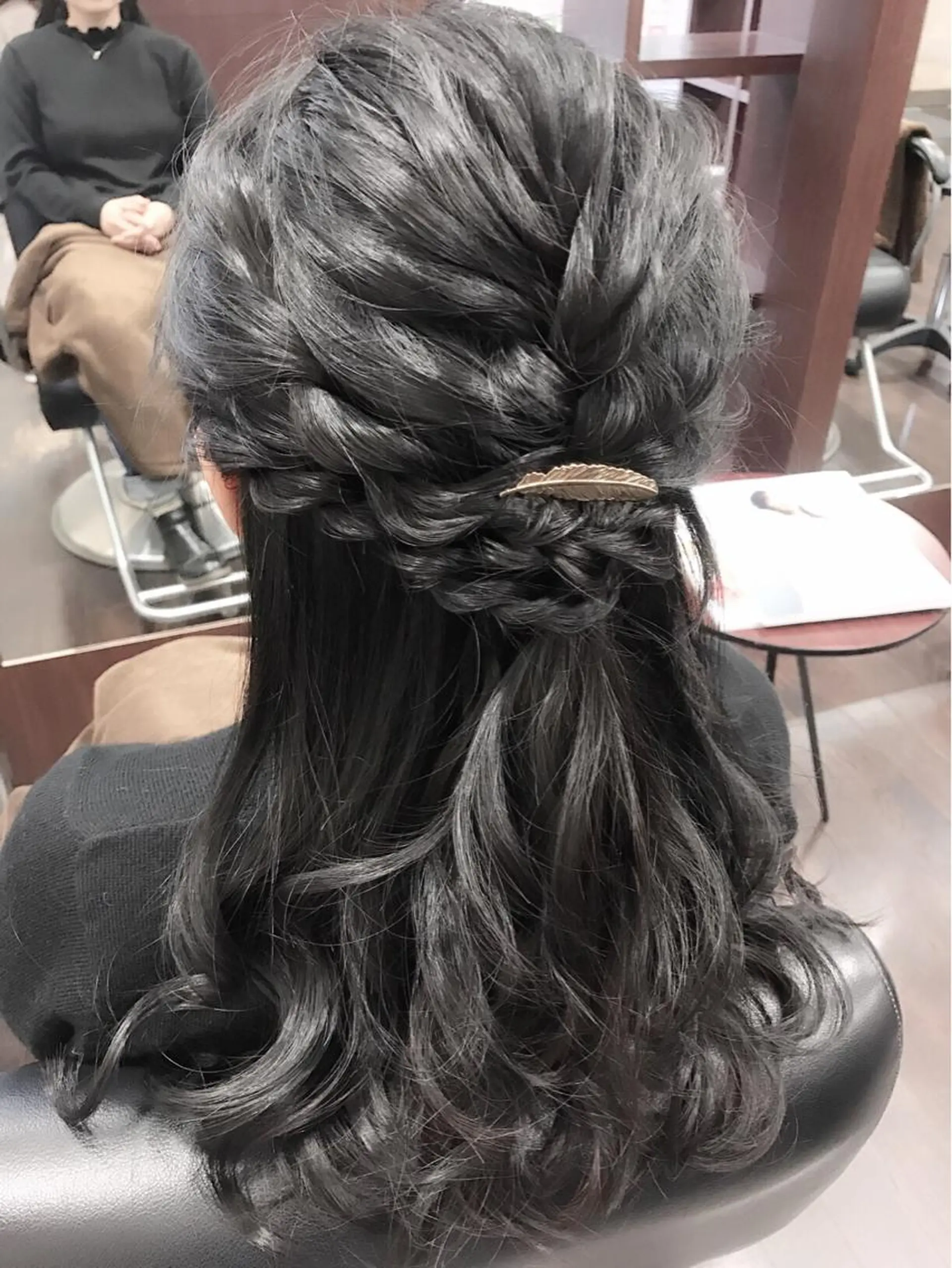 ロング ヘアアレンジ 沢田 瞳のヘアスタイル