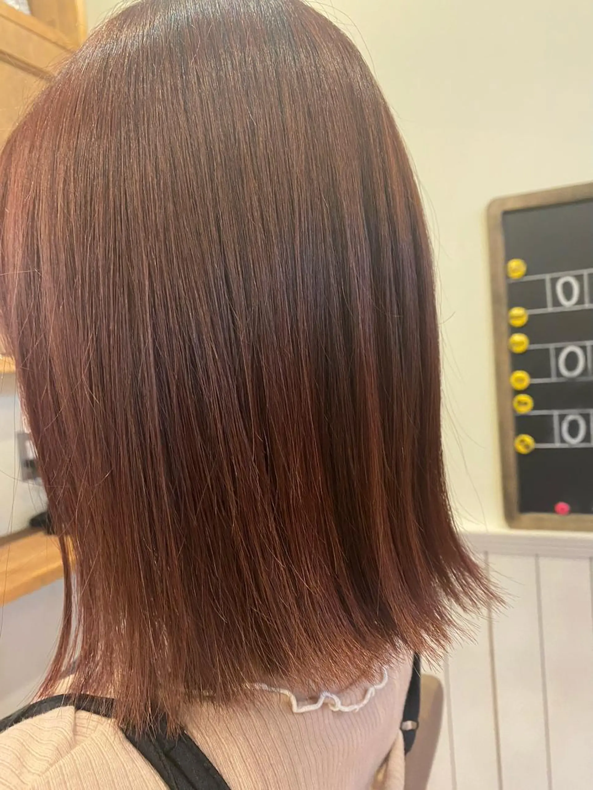 ミディアム カット ヘアカラー 理想のツヤ髪へ 👼谷山　潮音👼のヘアスタイル
