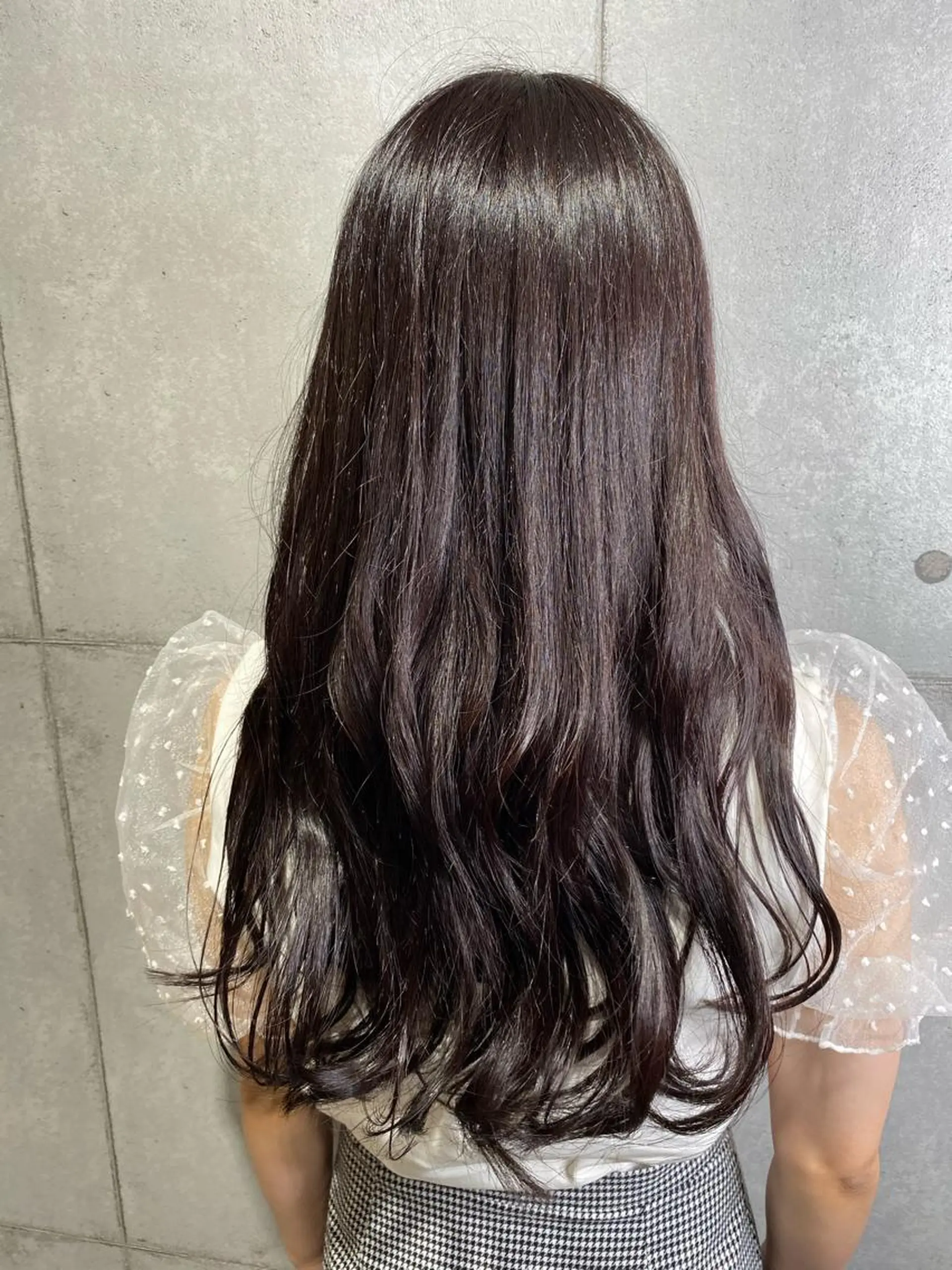ロング newi WASHIOのヘアスタイル