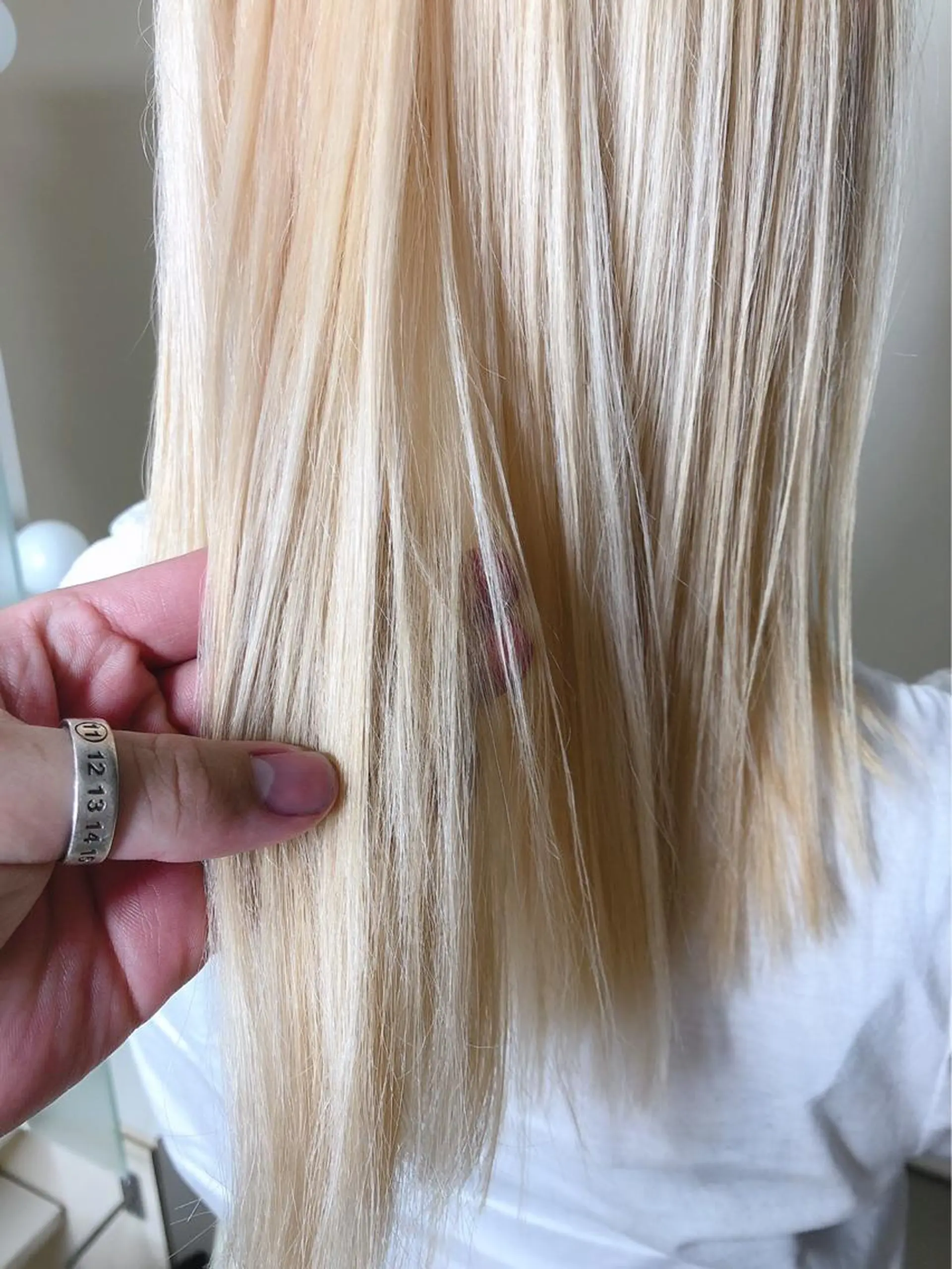 ミディアム 韓国ハッシュカット/ 新宿/髪質改善/岡崎のヘアスタイル