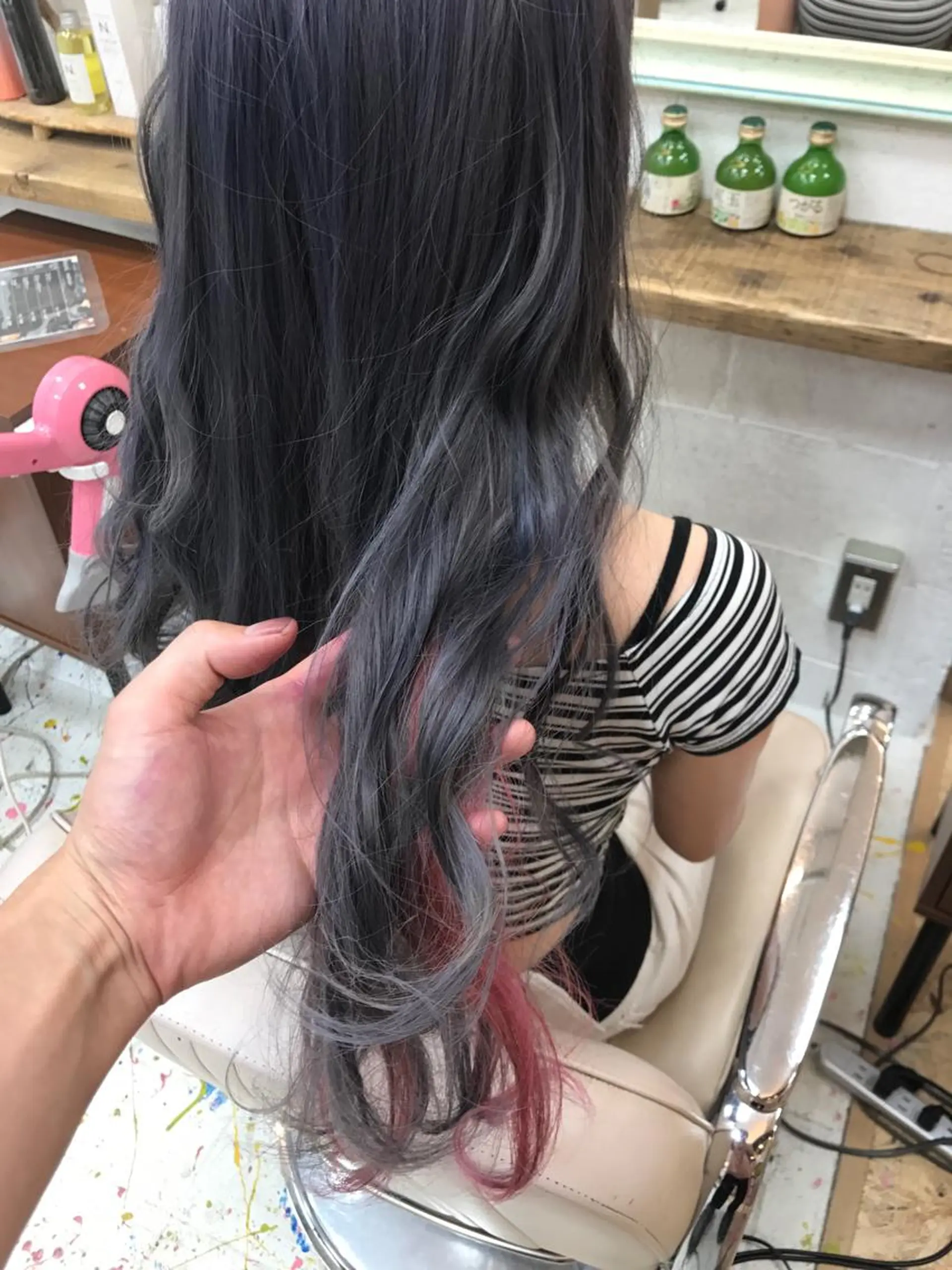 ロング カラー パープルカラー 平尾 拓也のヘアスタイル