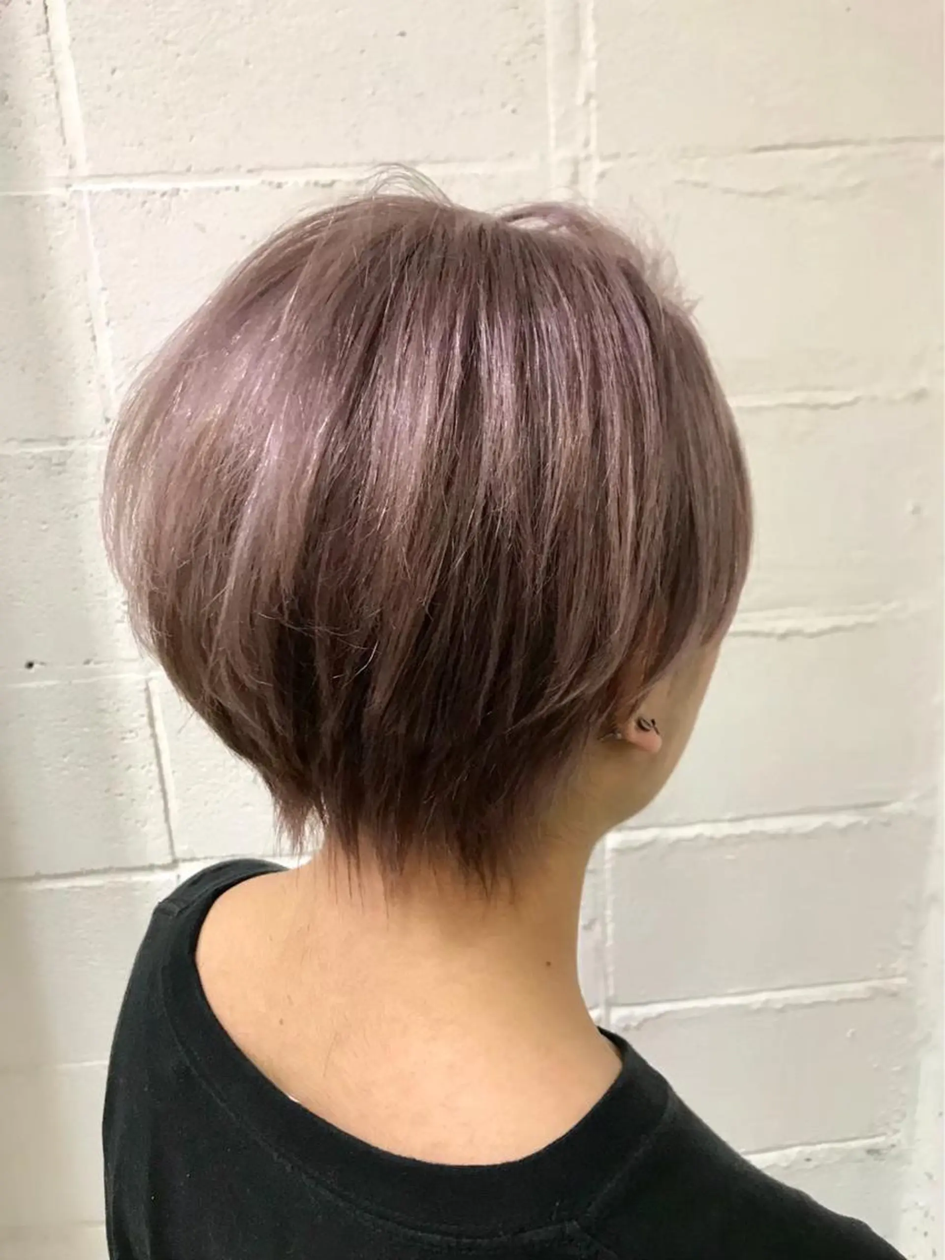 ショート カラー 🫧縮毛矯正特化🫧 クシビキマユノ🐣のヘアスタイル