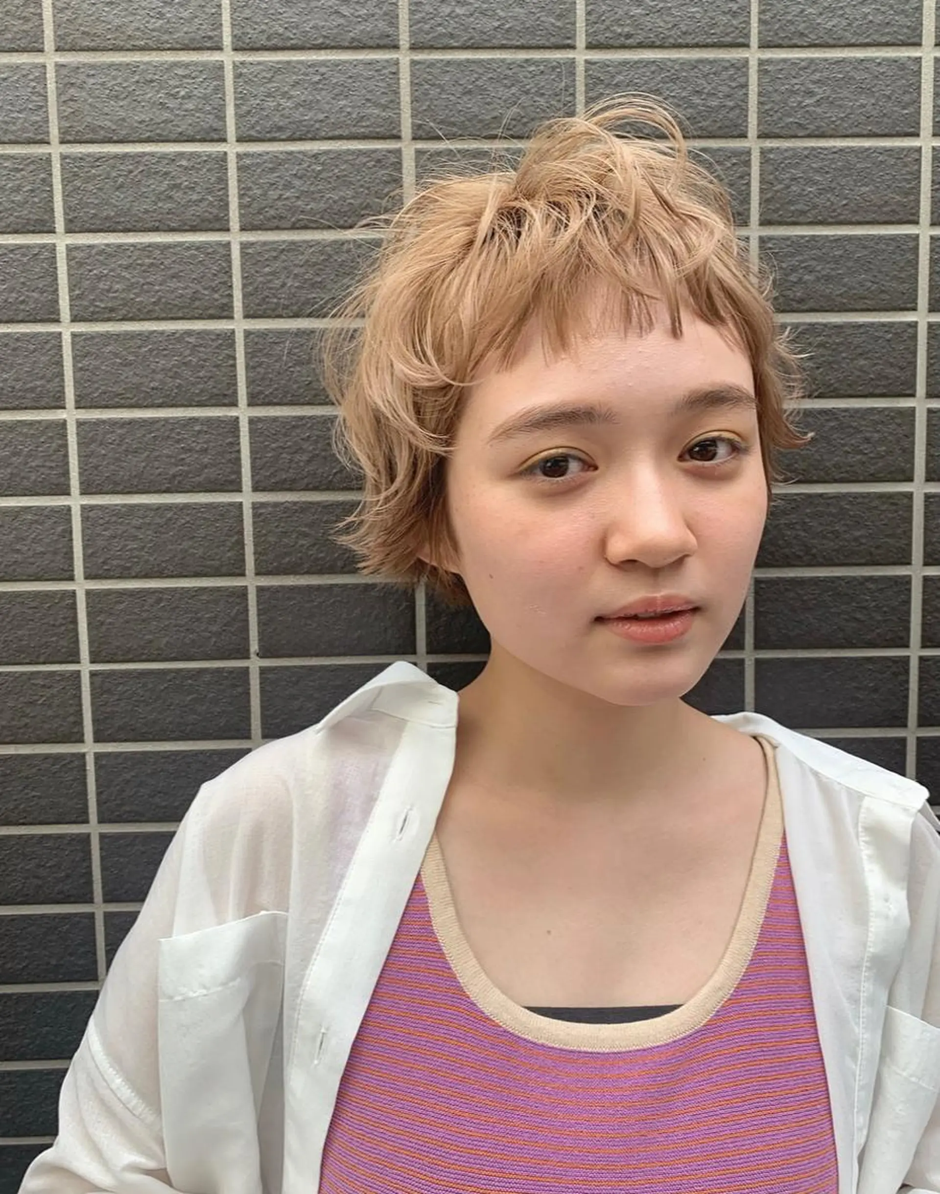 ショート カラー ヘアアレンジ ベージュカラー ミルクティーベージュ カット ヘアカラー トリートメント KANA/ボブ/ インナーカラー/艶髪のヘアスタイル