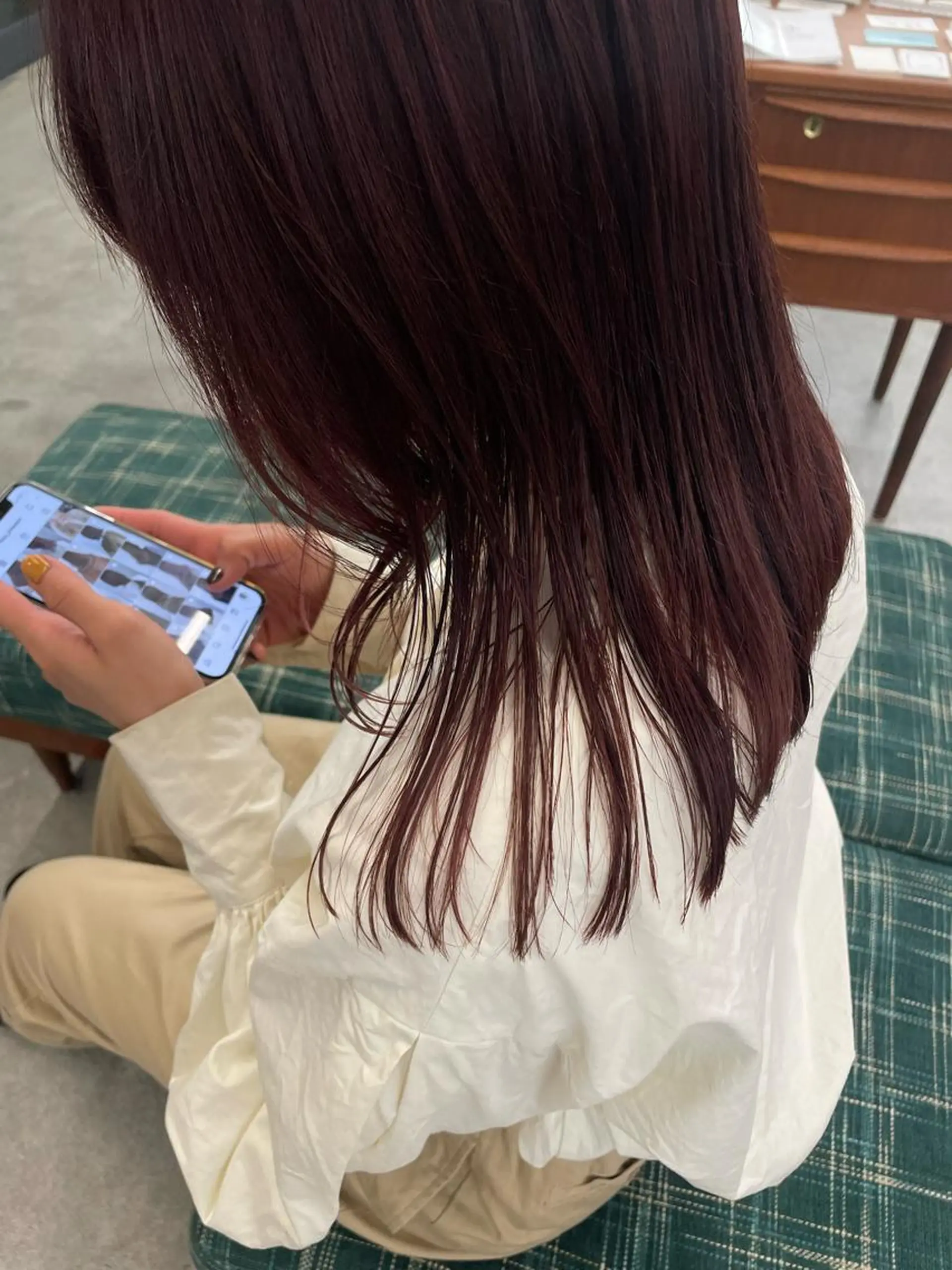 セミロング カット ヘアカラー レイヤーパーマ、ボブ 小須田ゆあのヘアスタイル