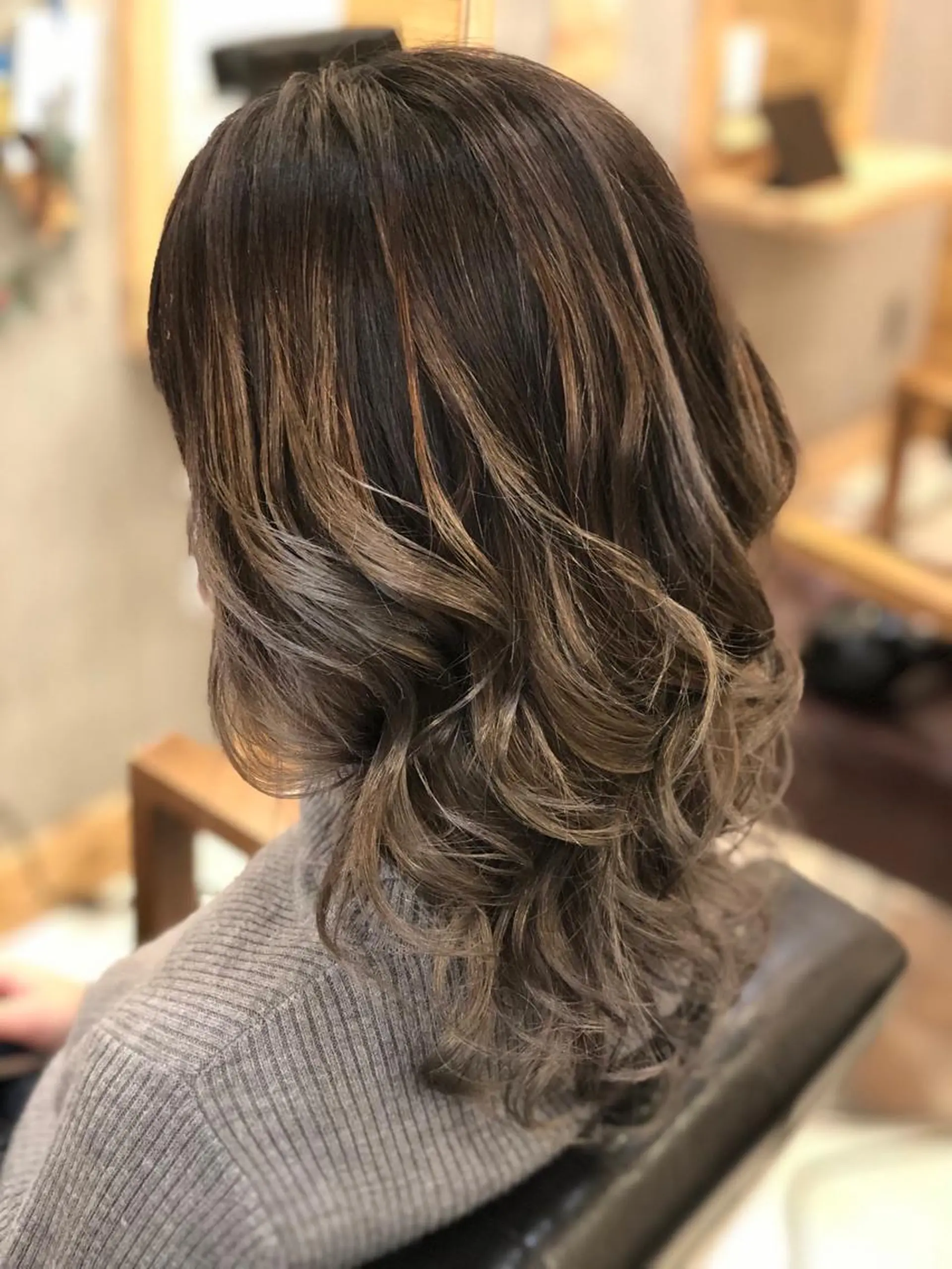 ミディアム カラー グレージュ Hair  Design  One Charme所属・鳴海 悠のその他イメージ