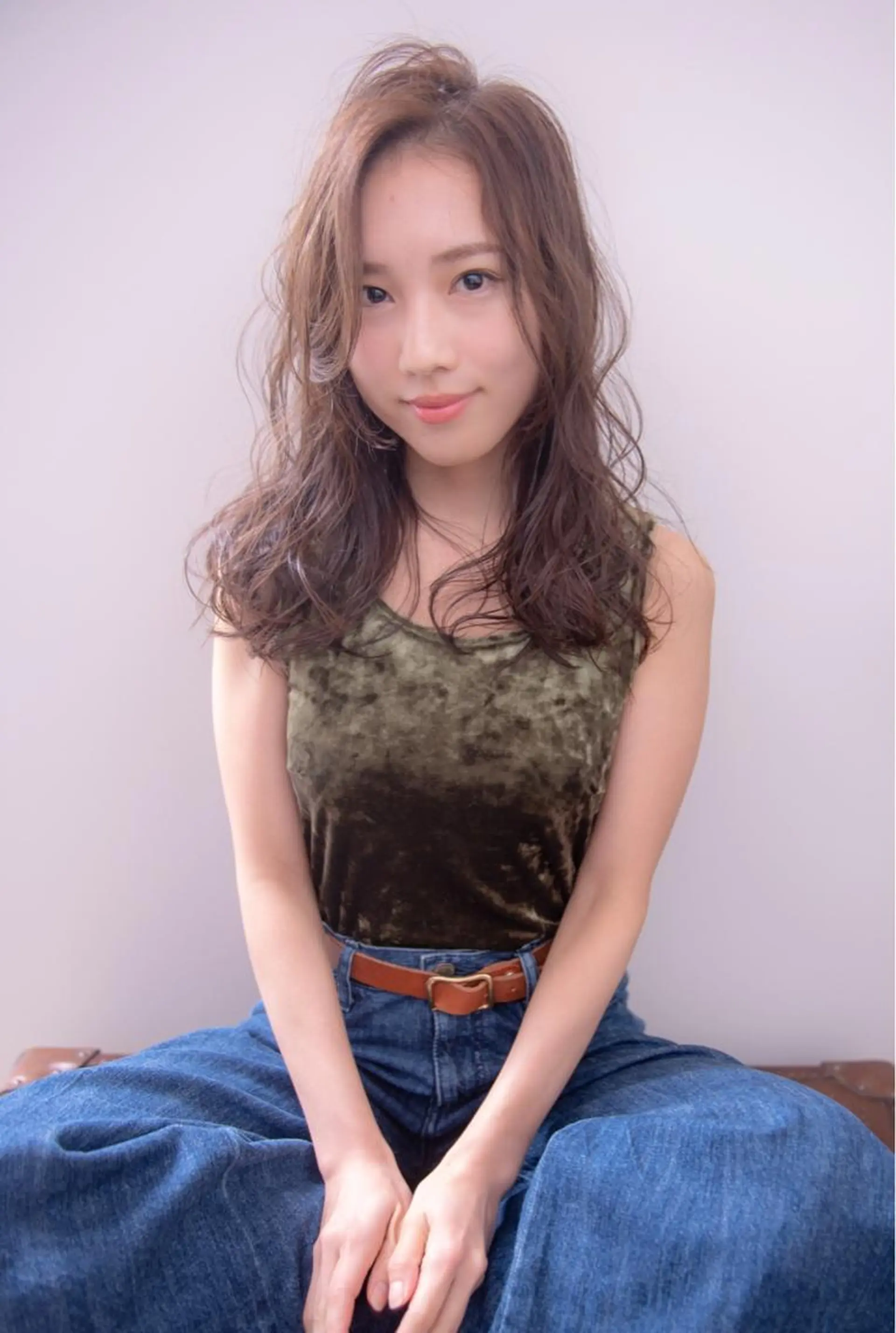 セミロング カラー 伊藤 裕貴のヘアスタイル