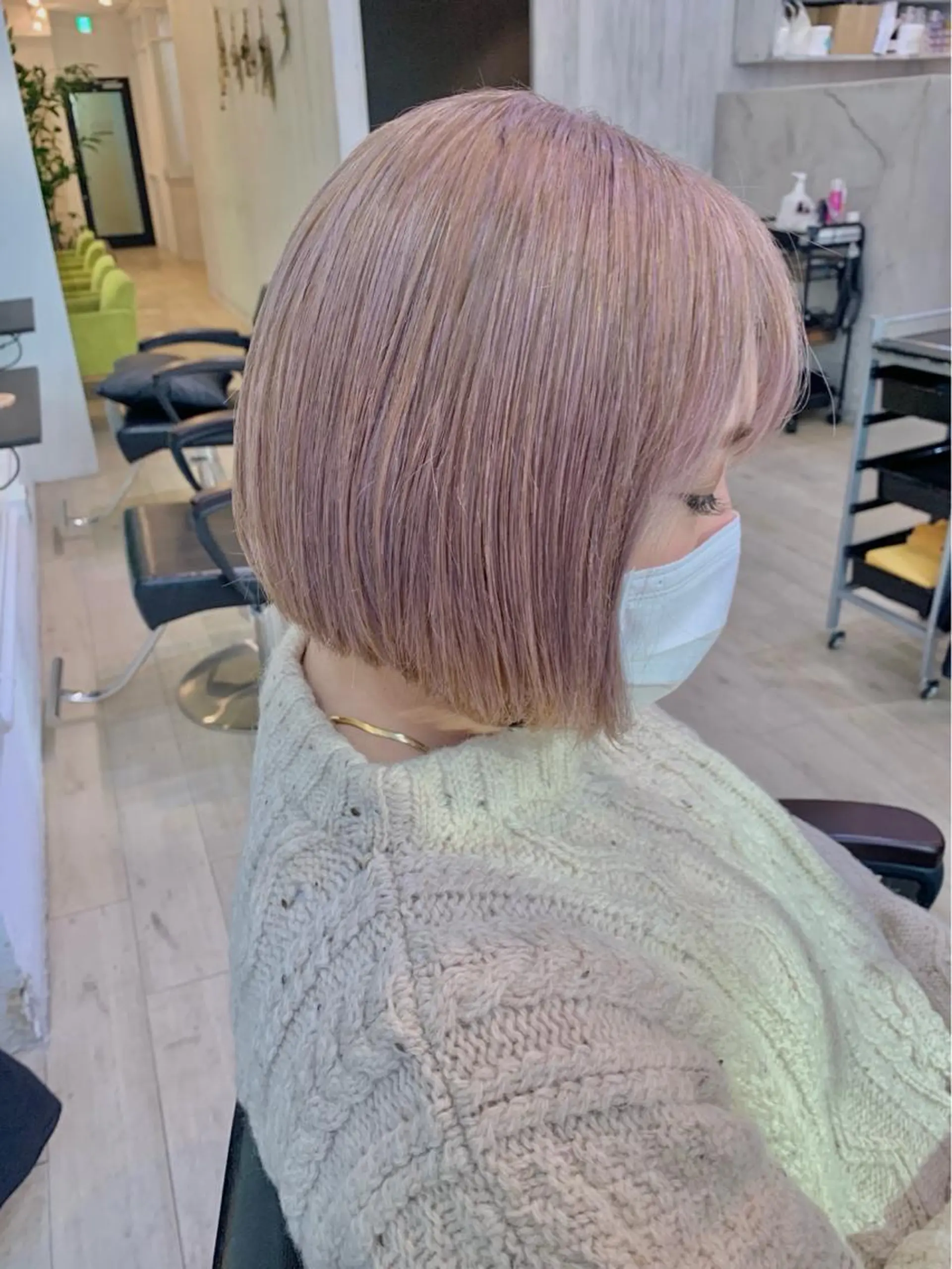 ショート カラー ベージュカラー ラベンダーカラー ラベンダーピンク ピンクカラー ヘアカラー トリートメント 宮永 智香のヘアスタイル