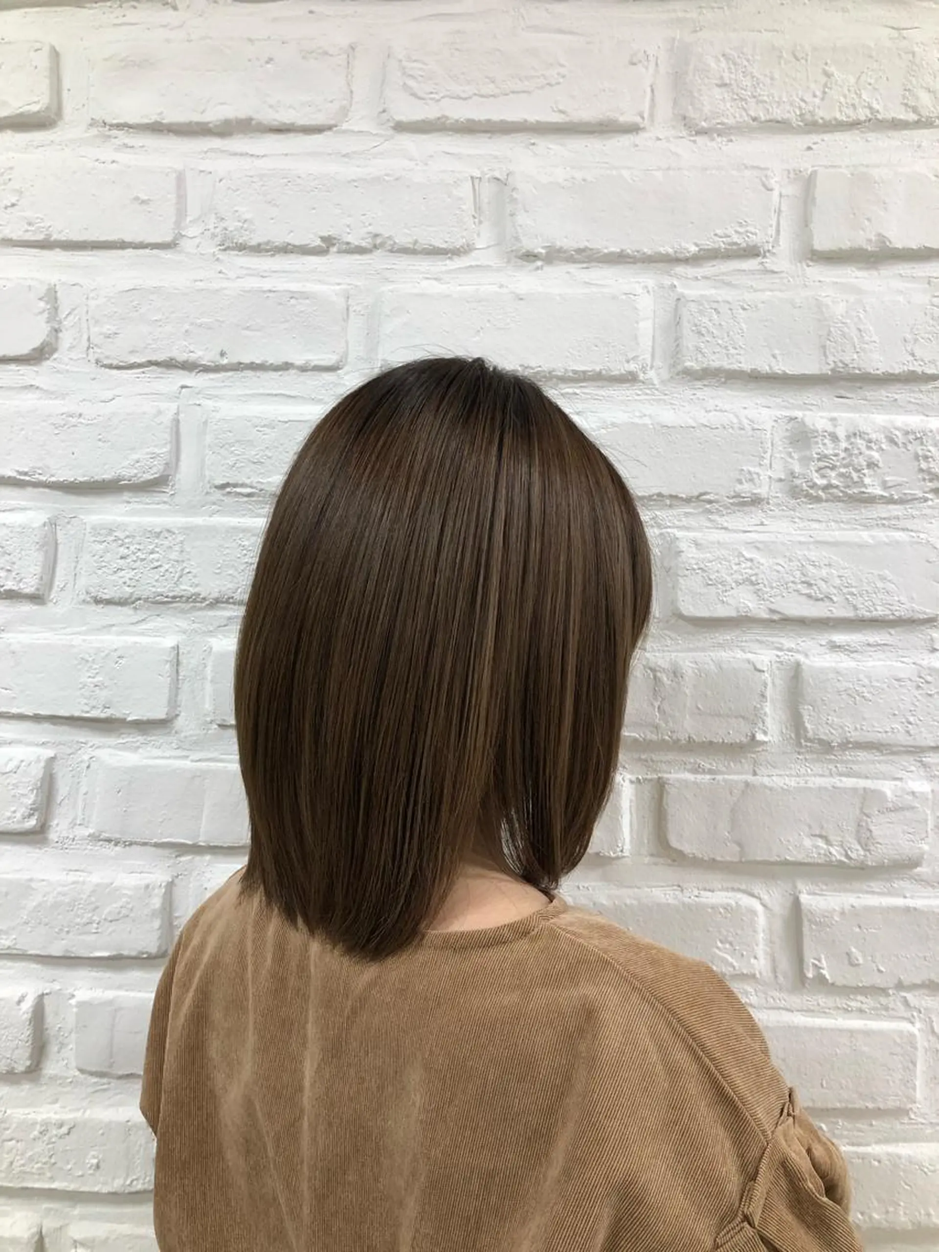 ミディアム パーマ ストレートパーマ ルシードスタイルリコット所属・横山 穂高のヘアスタイル