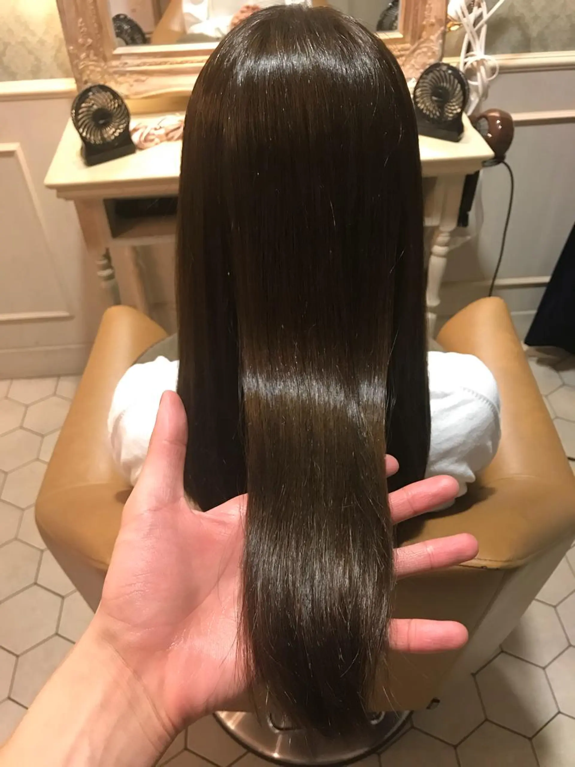 カラー アッシュ ベージュカラー ima所属・メンズ大歓迎！ ima代表ニヘイのヘアスタイル