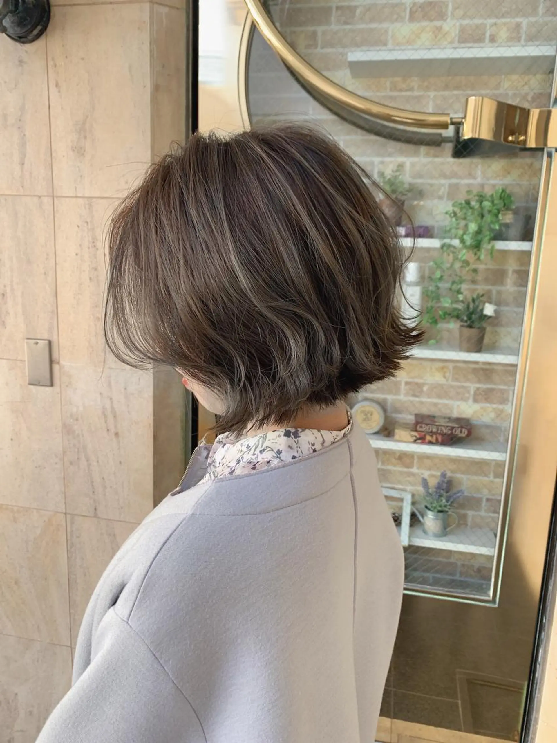 ショート アッシュ ハイライト 高橋 一矢のヘアスタイル