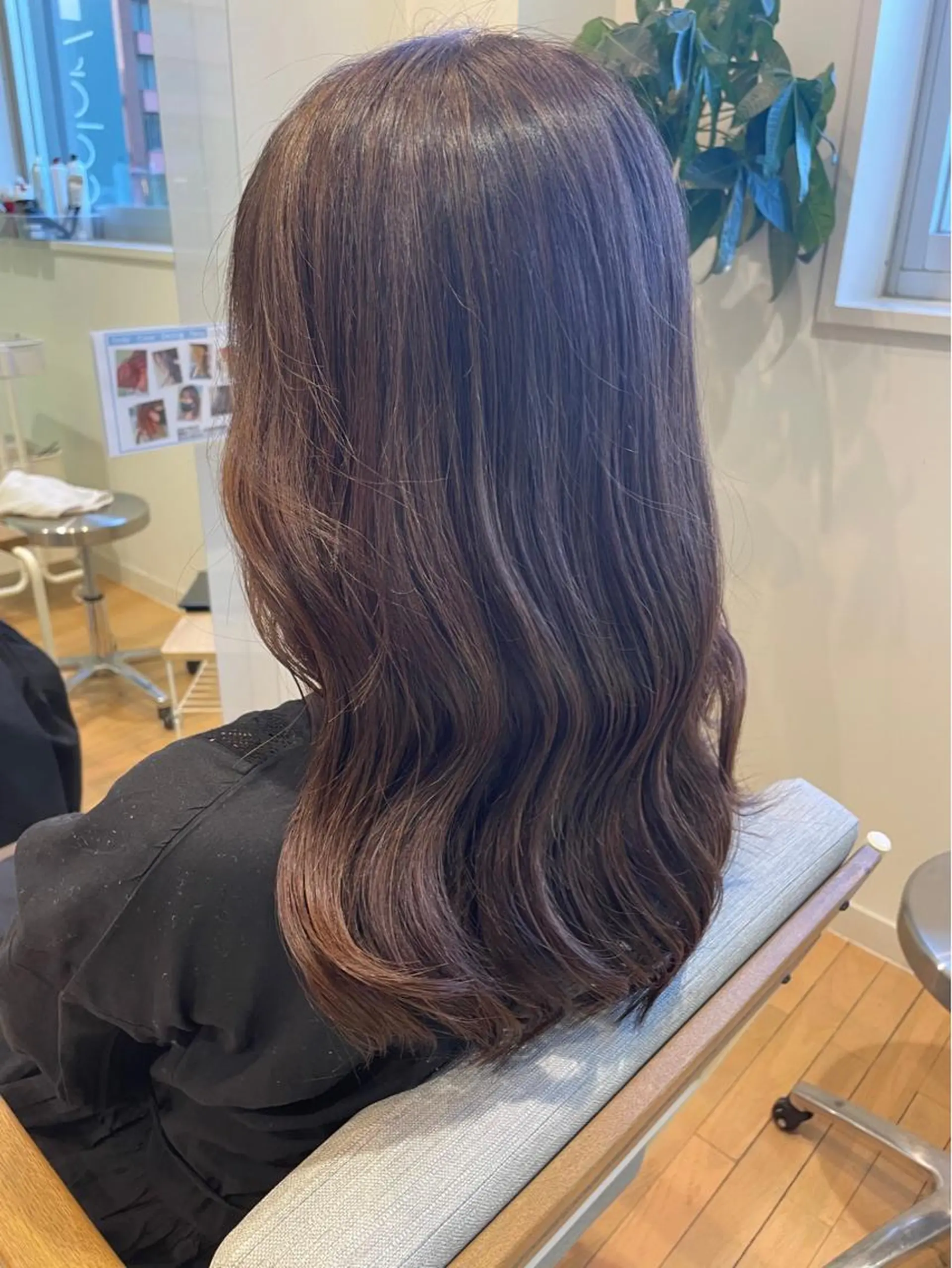 カラー ハイライトカラー 村松 萌のヘアスタイル