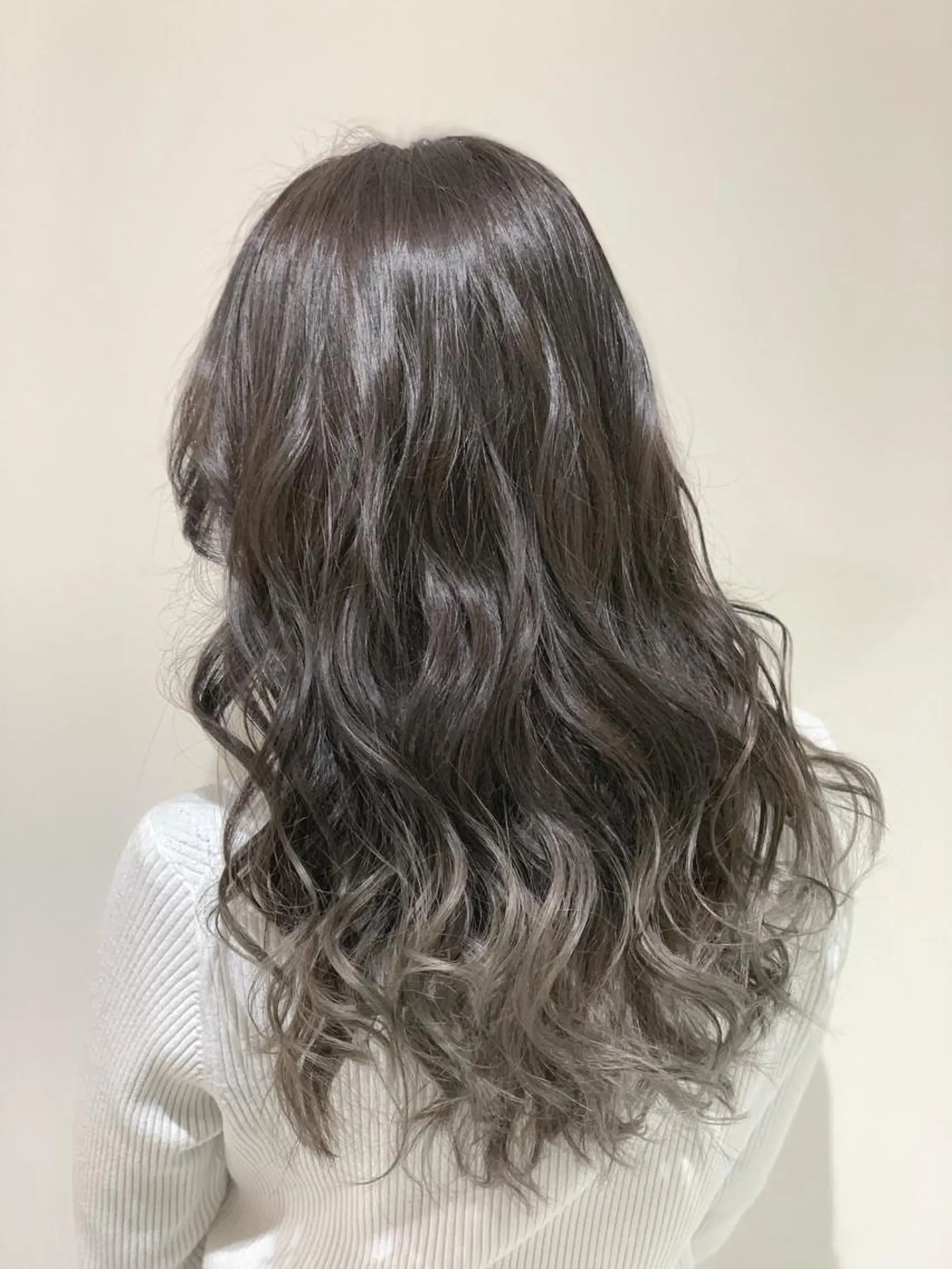 ロング カラー ヘアカラー 松吉 純平のヘアスタイル