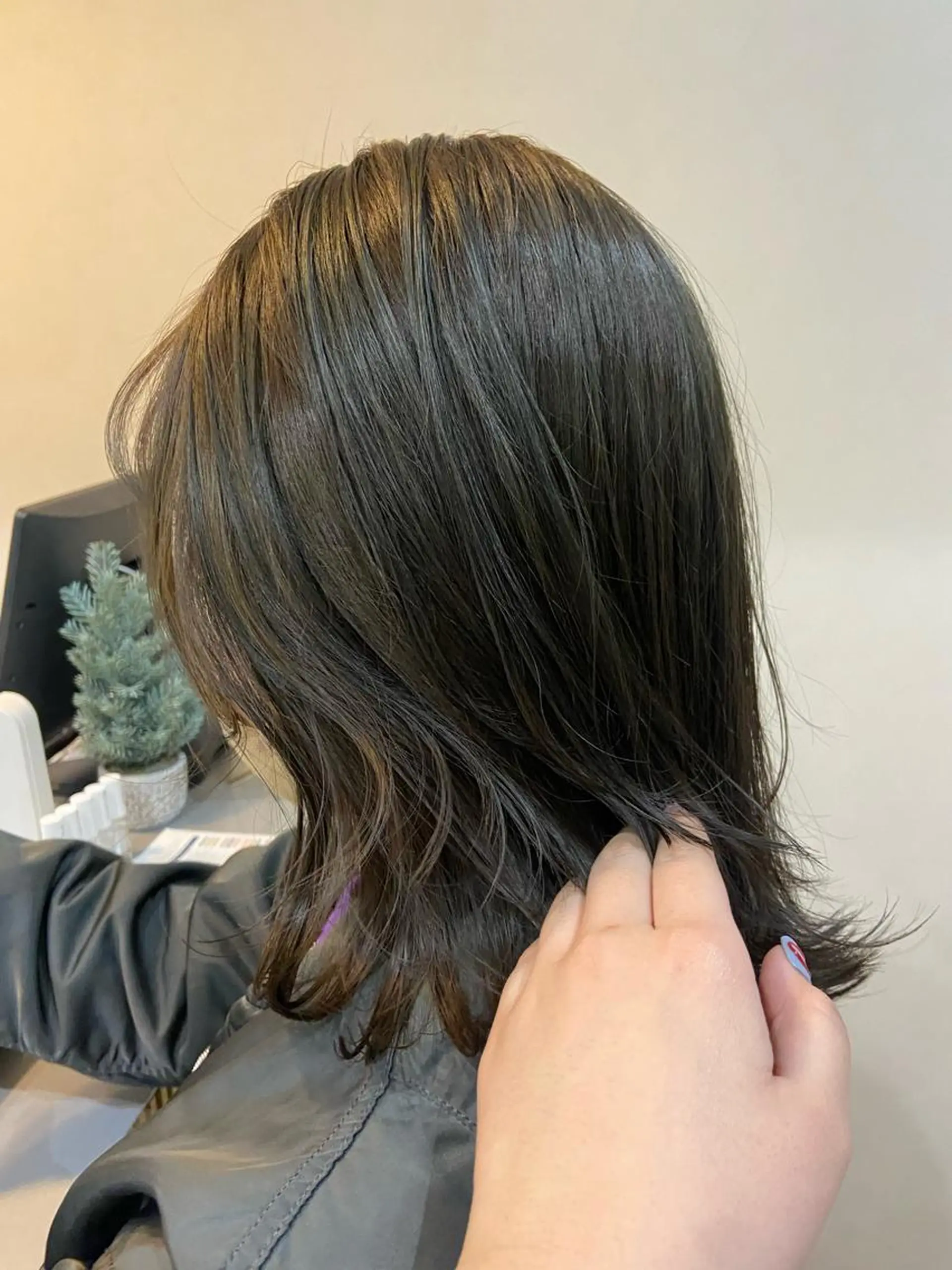 セミロング カット ヘアカラー トリートメント ボブ/透明感カラー 🧸YUI❤️のヘアスタイル
