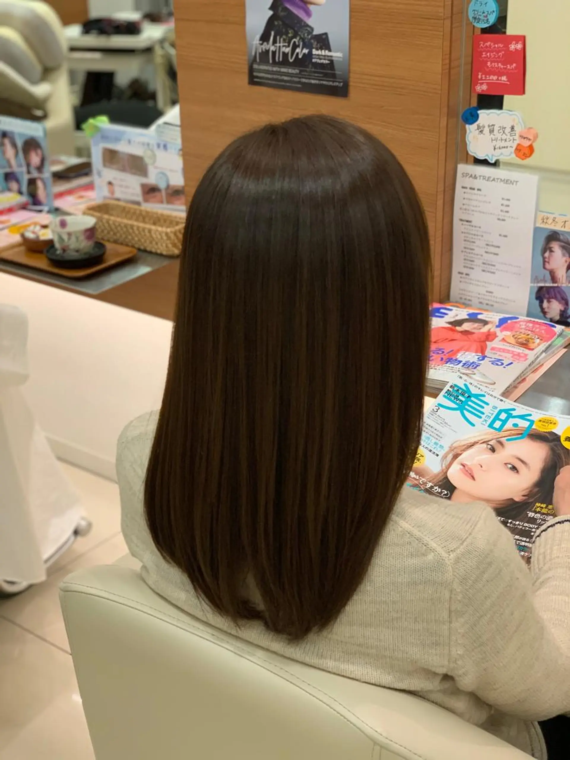 セミロング カラー 髪質改善 トリートメント カット 縮毛矯正 頭浸浴×似合わせ HolyGrailのヘアスタイル