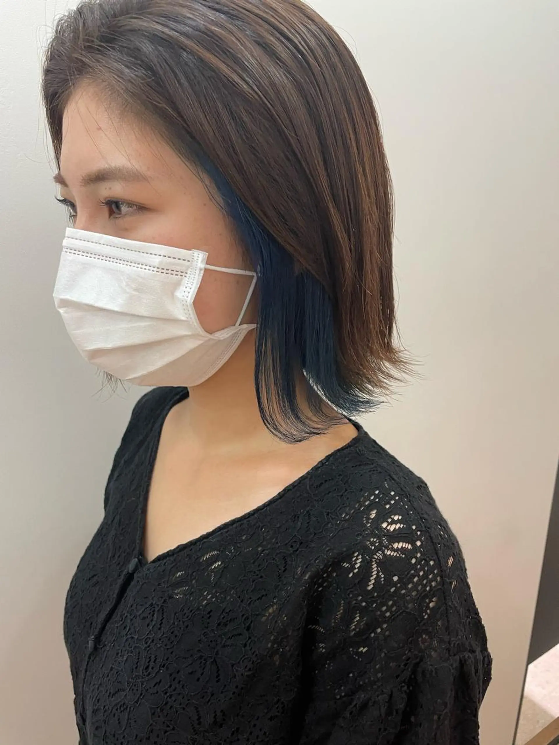 ミディアム カラー ブルーカラー インナーカラー One By The Ect所属・ショート/脱白髪染め ☆宇﨑悠実のヘアスタイル