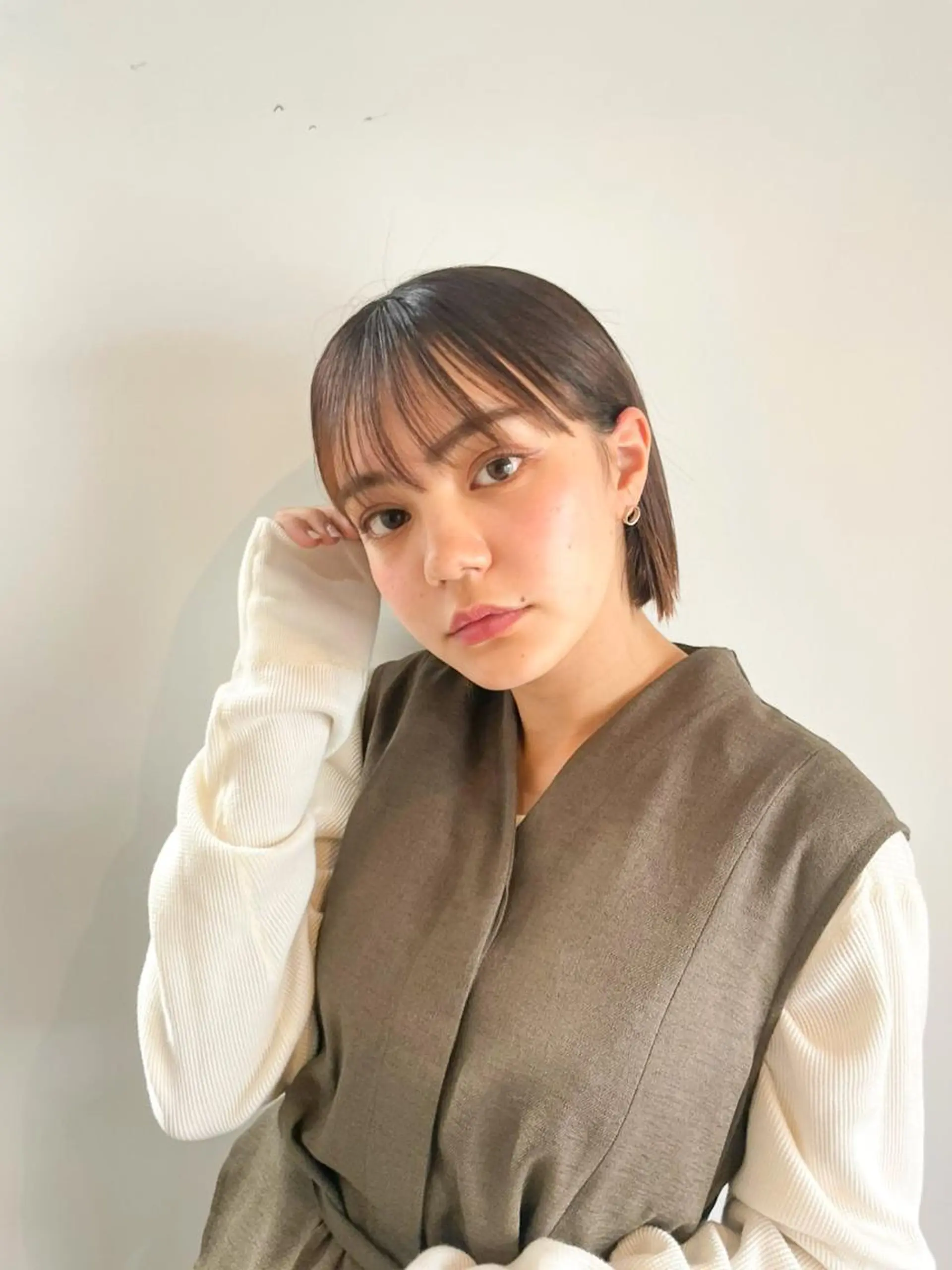 ショート パーマ カラー ショートボブ アディクシーカラー ブリーチ ブロンド ブルーカラー カット ヘアカラー CEINE＋ officialのヘアスタイル