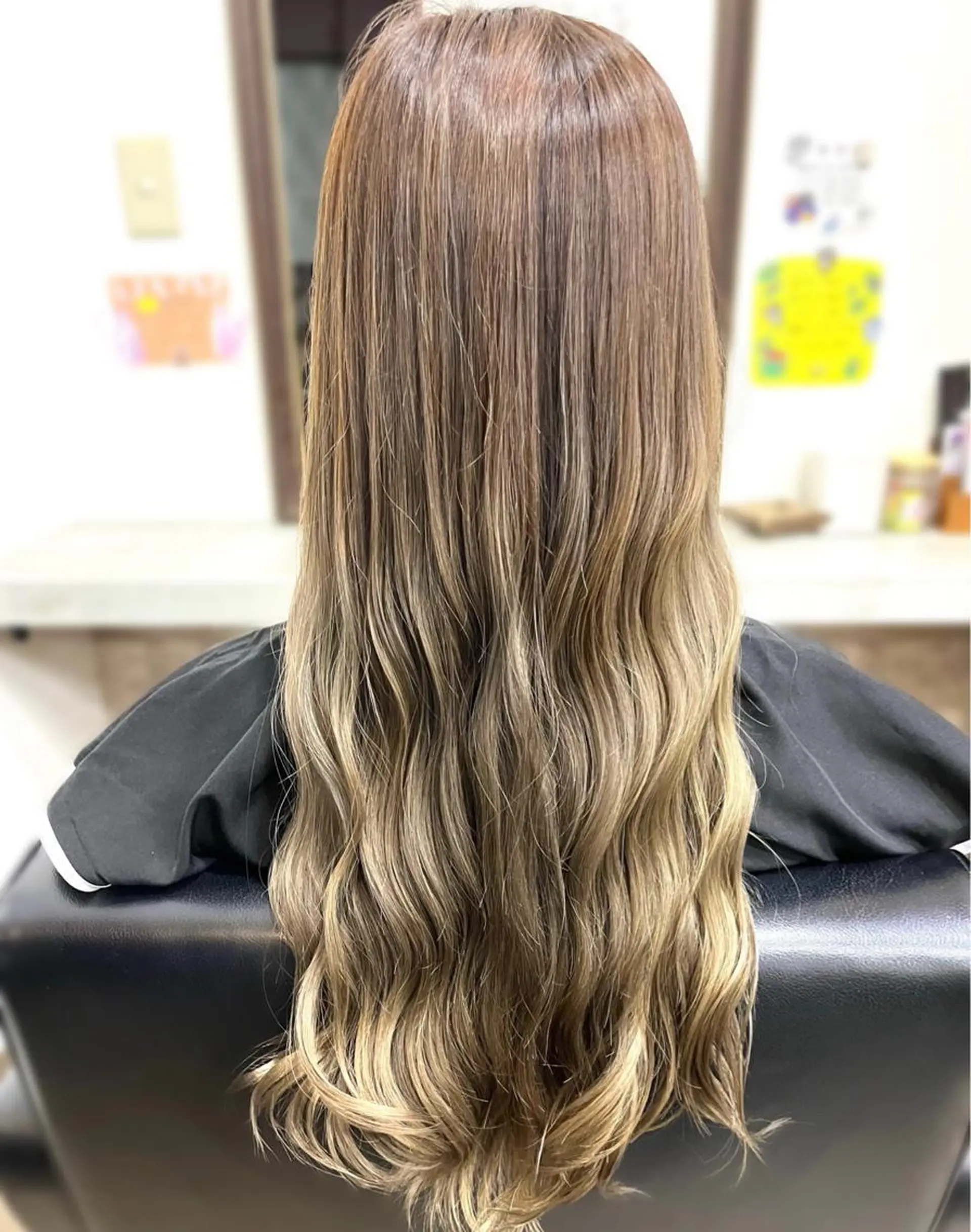 カラー 薮内 香保里のヘアスタイル
