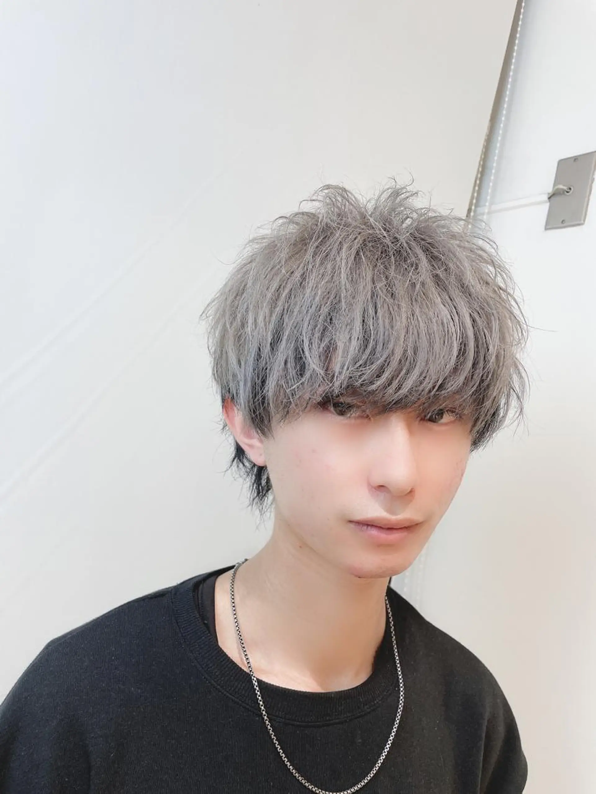 カラー メンズ マッシュウルフ マッシュ メンズウルフカット ウルフカット カット ヘアカラー トリートメント IwAsh中山所属・✂︎メンズバレイ ヤージュ✂︎露木智也のヘアスタイル