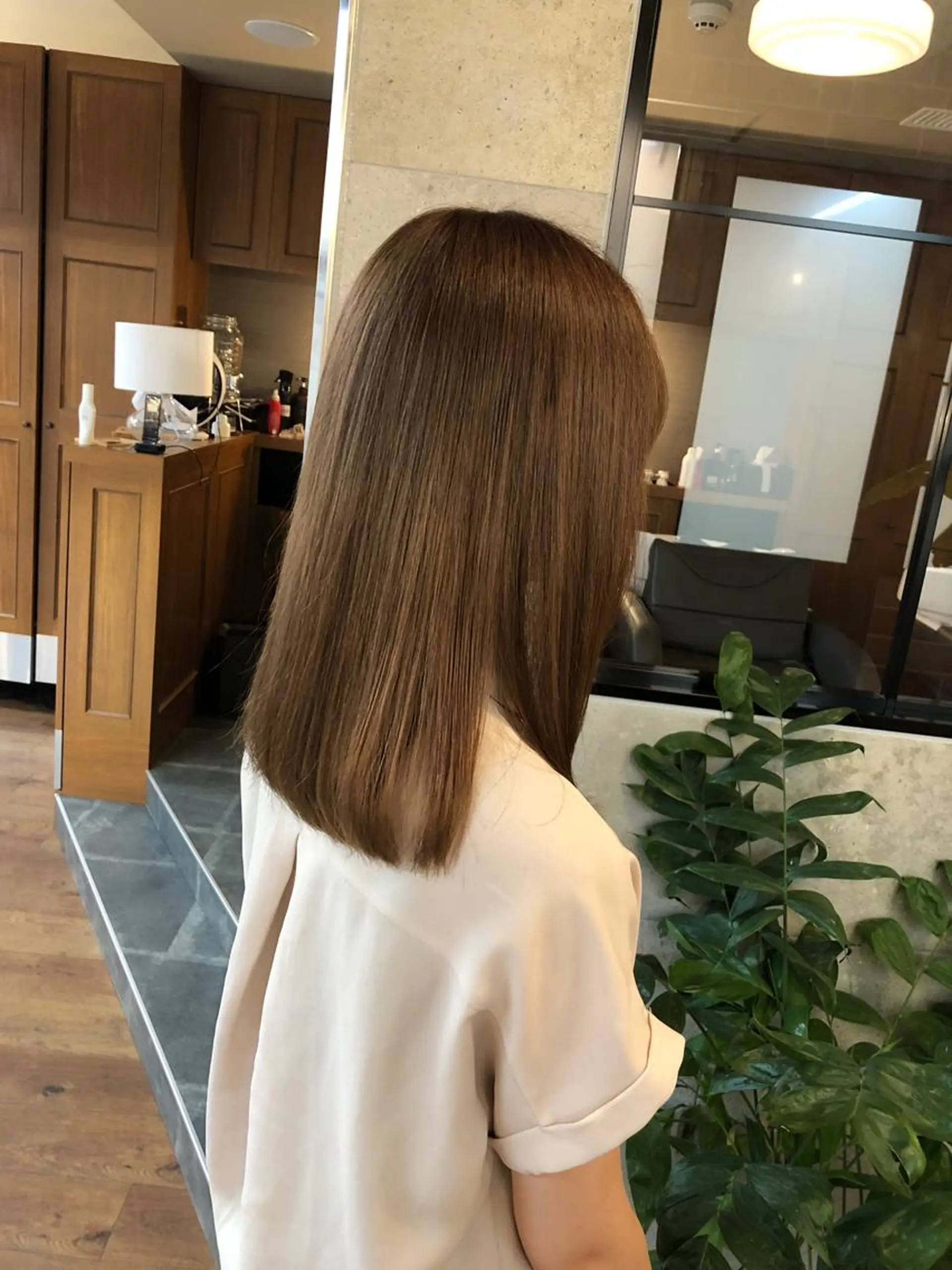 カラー カット ヘアカラー トリートメント 人気のレイヤーカット TAROのヘアスタイル