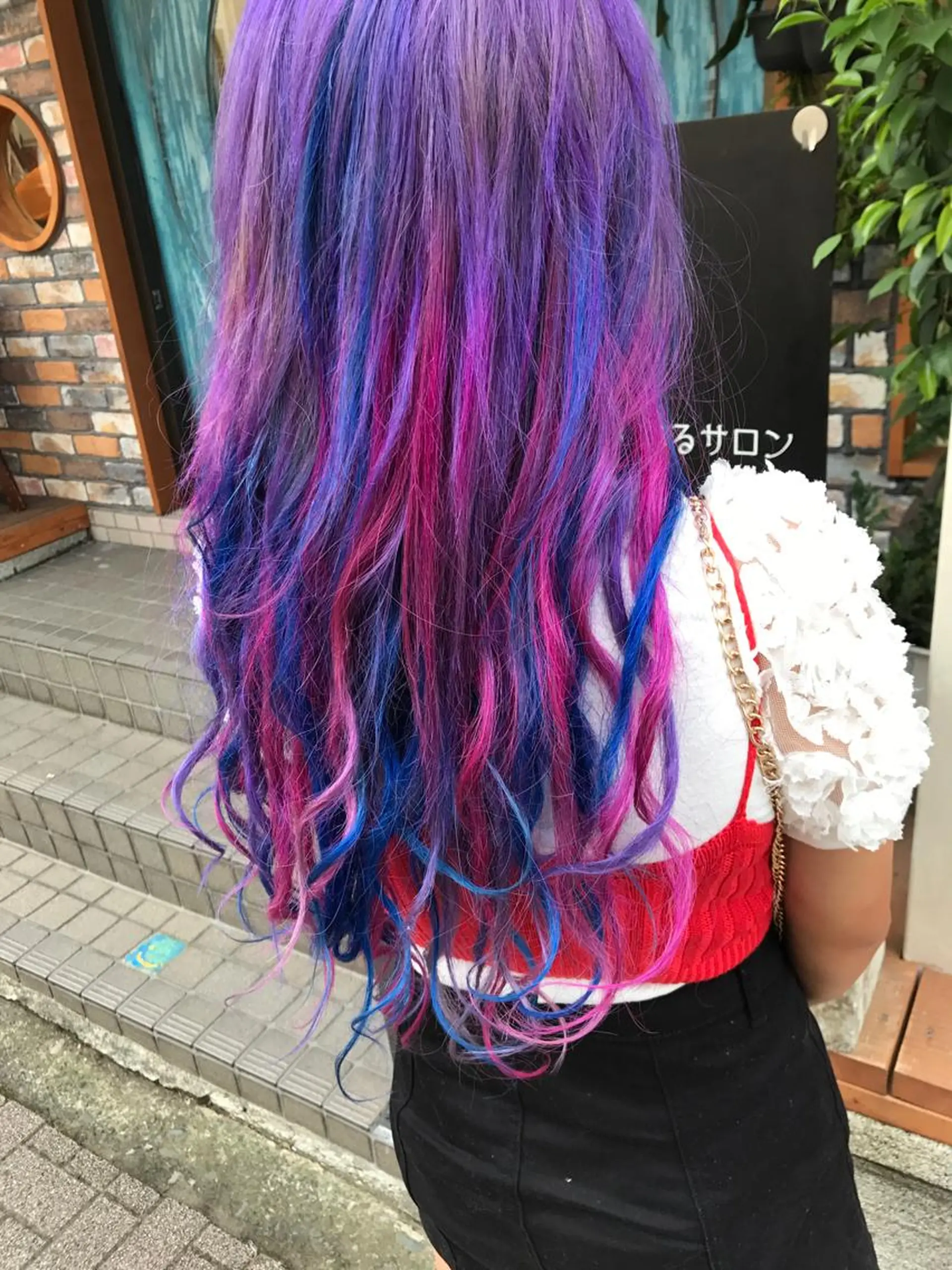 ロング カラー エクステ 平尾 拓也のヘアスタイル