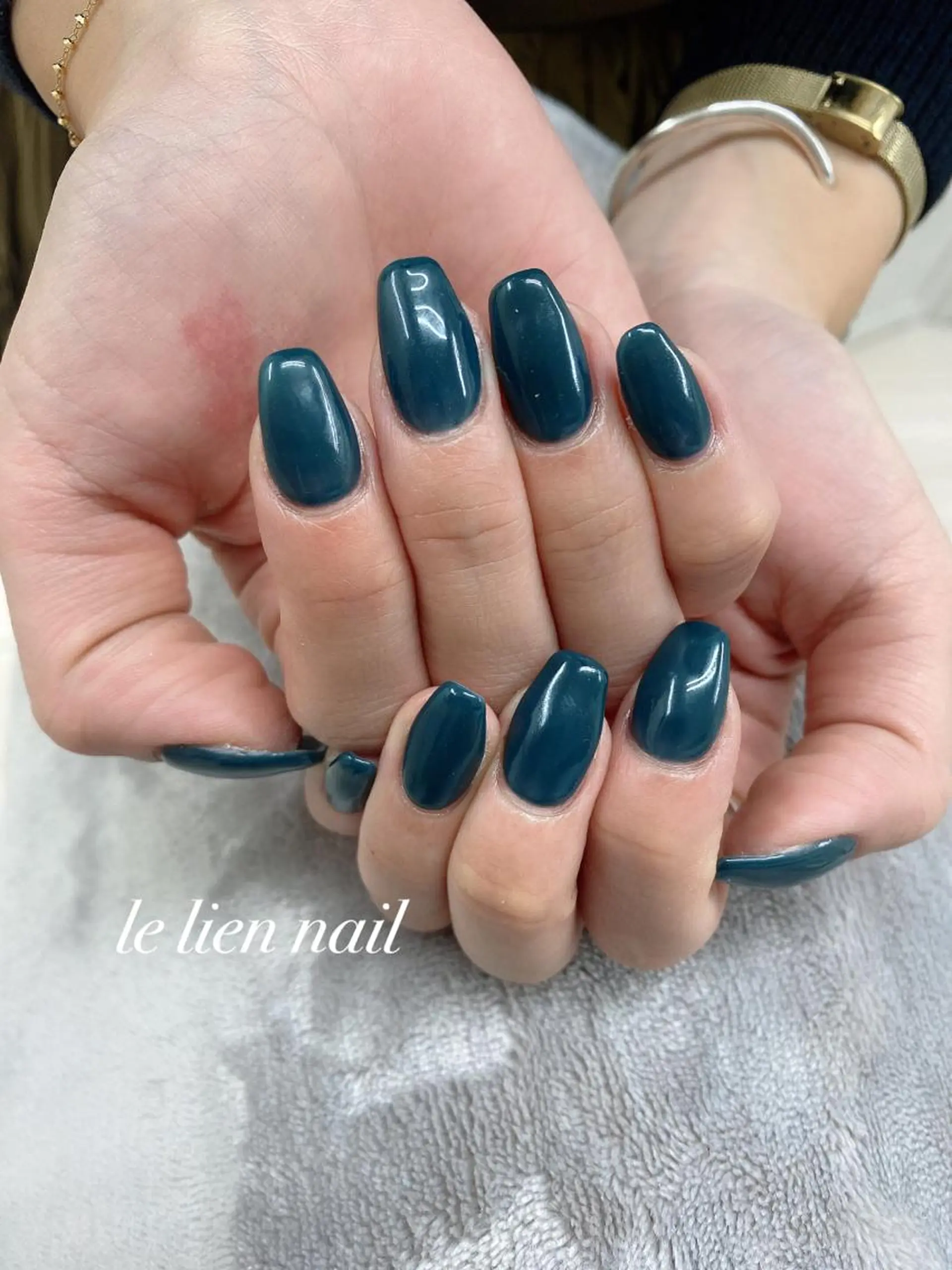 ネイル ブルー グリーン ニュアンスネイル ワンカラーネイル スクエアネイル ハンドネイル le lien nailのネイルデザイン