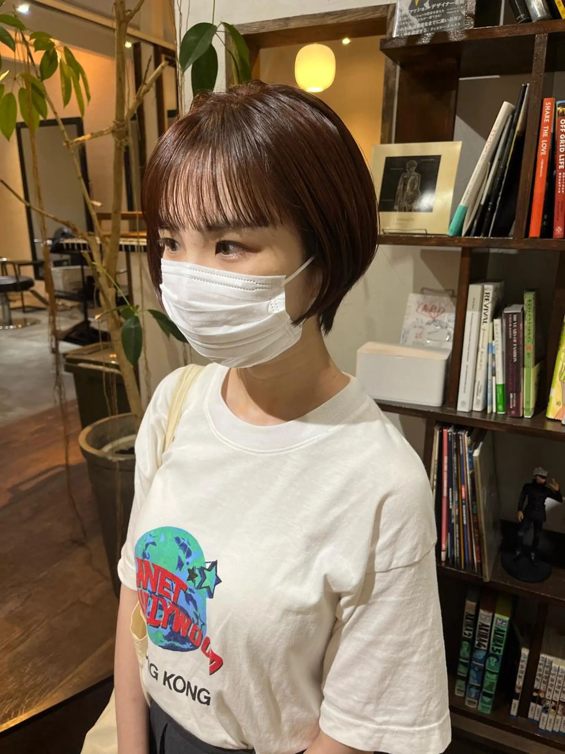 ショート カット ヘアカラー 金田 夏野のヘアスタイル