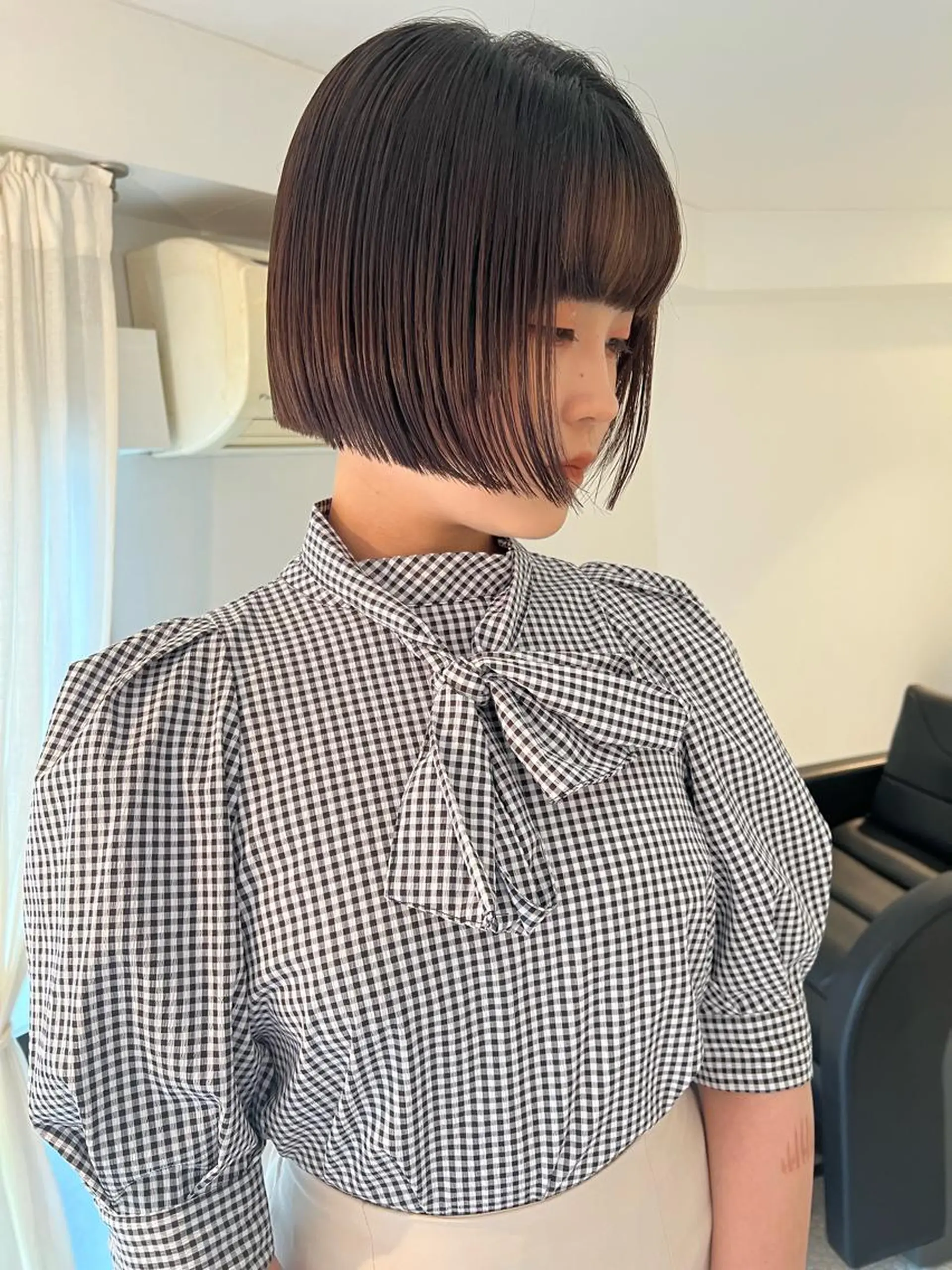 ミディアム カット ヘアカラー ブリーチカラー🎀 寺門美優のヘアスタイル