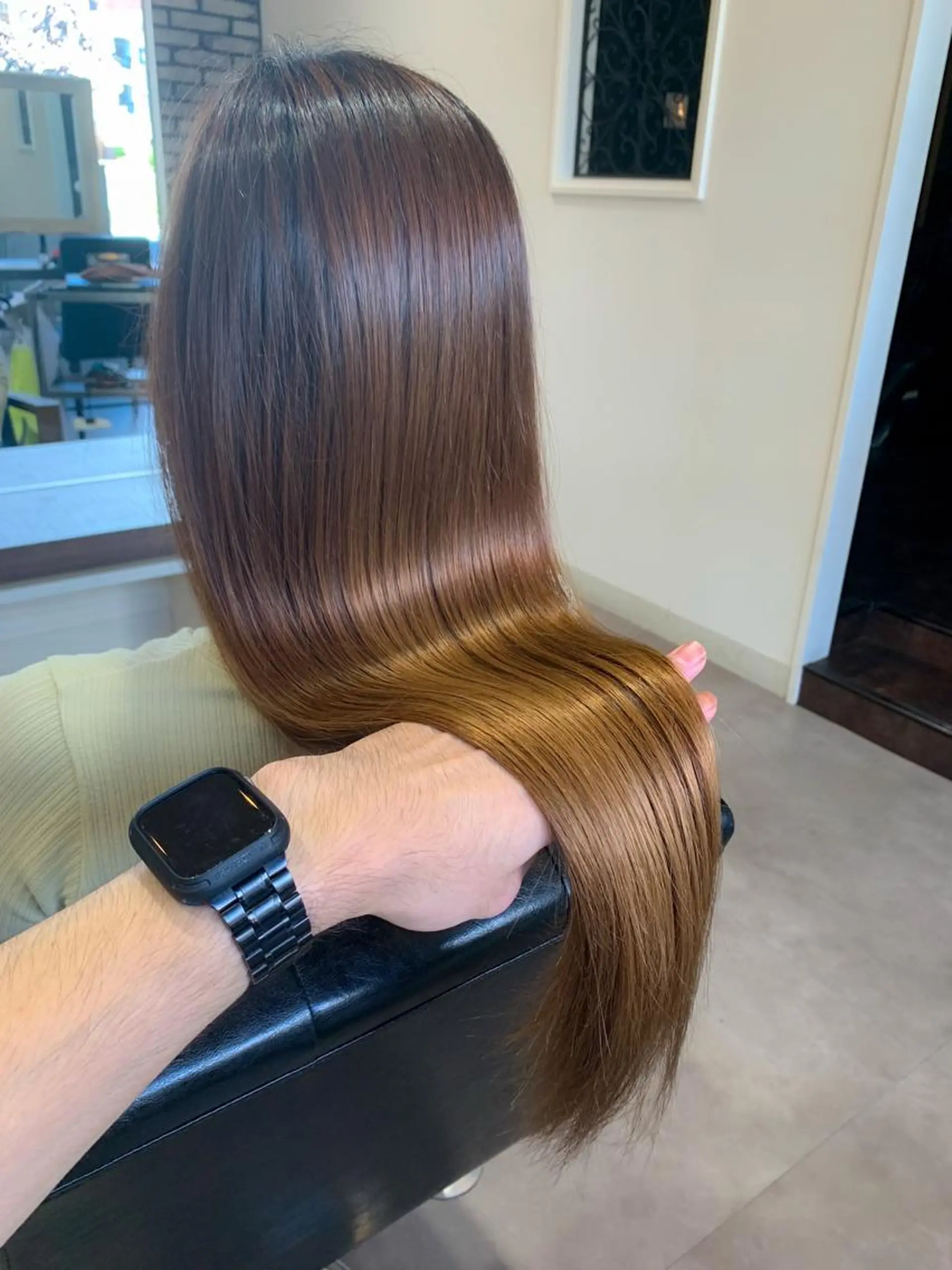 ロング ハイライト 髪質改善 韓国風ヘア 縮毛矯正 トリートメント カット トリートメント Uni.所属・地毛風ストレート/ 髪質改善/榎本流行のヘアスタイル