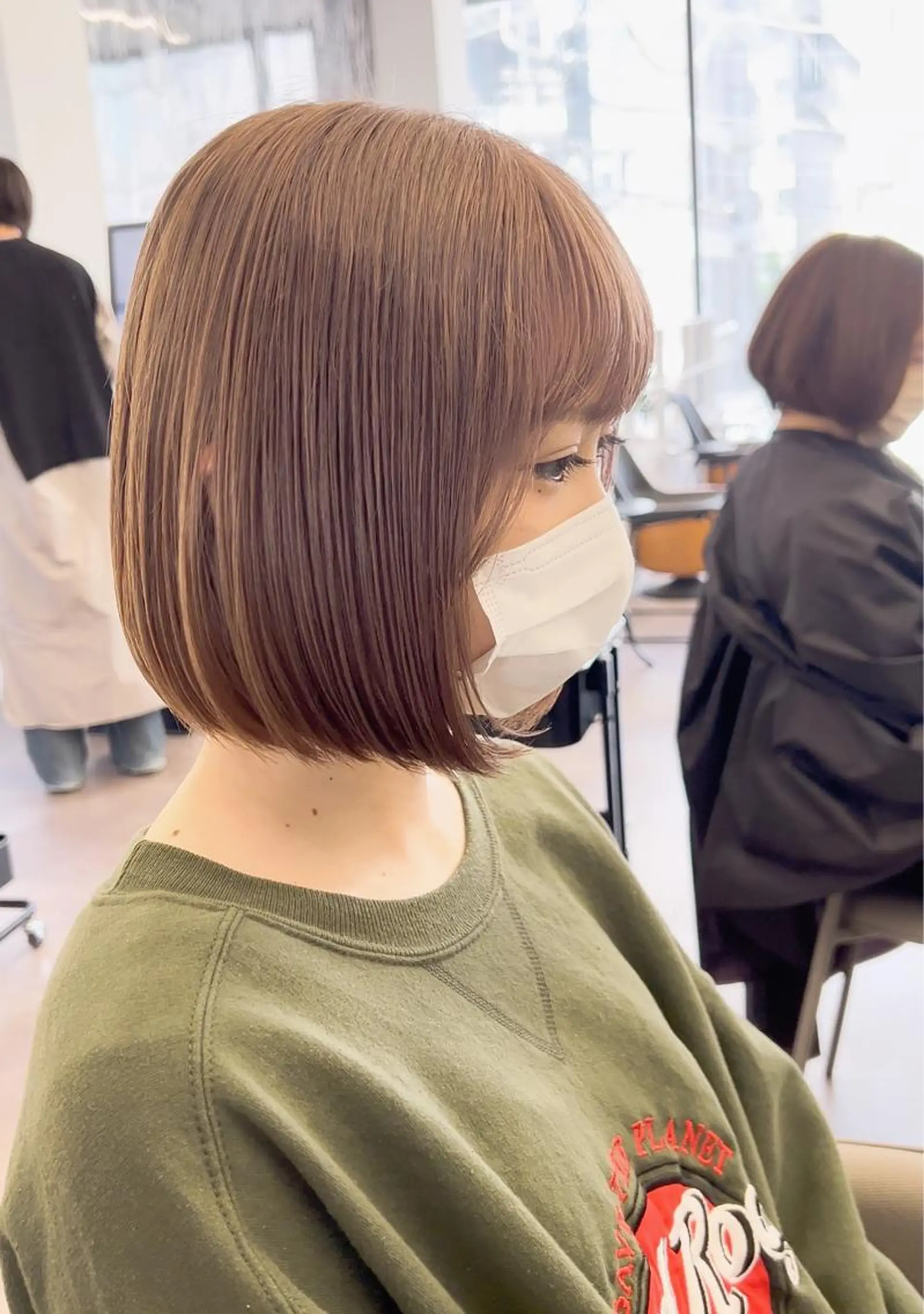 セミロング カラー 【限定価格✨ ✂️】岩田真宏のヘアスタイル